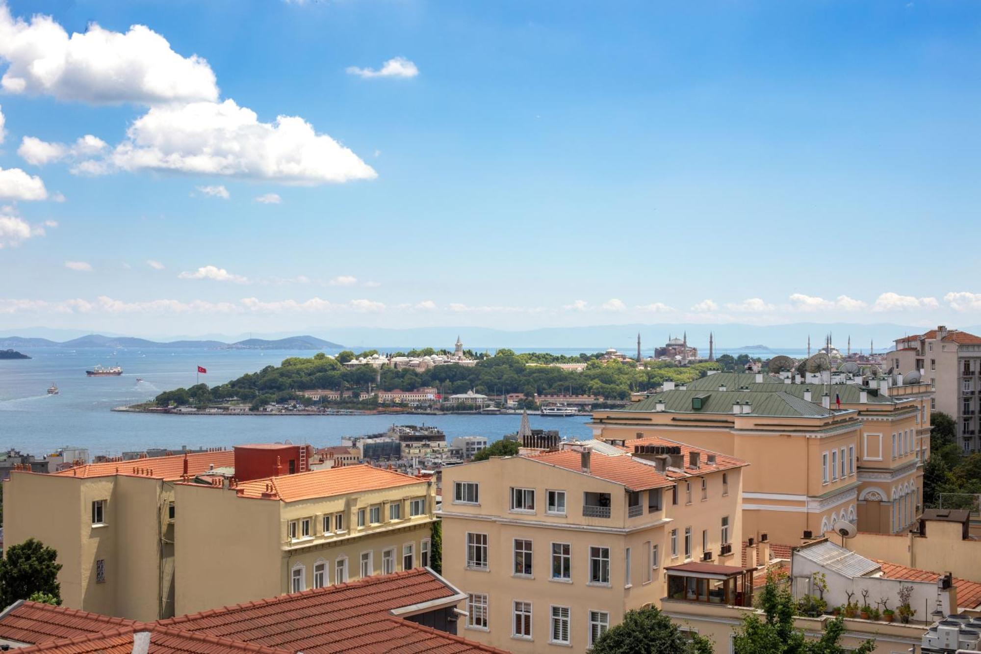 Vucino * Istanbul