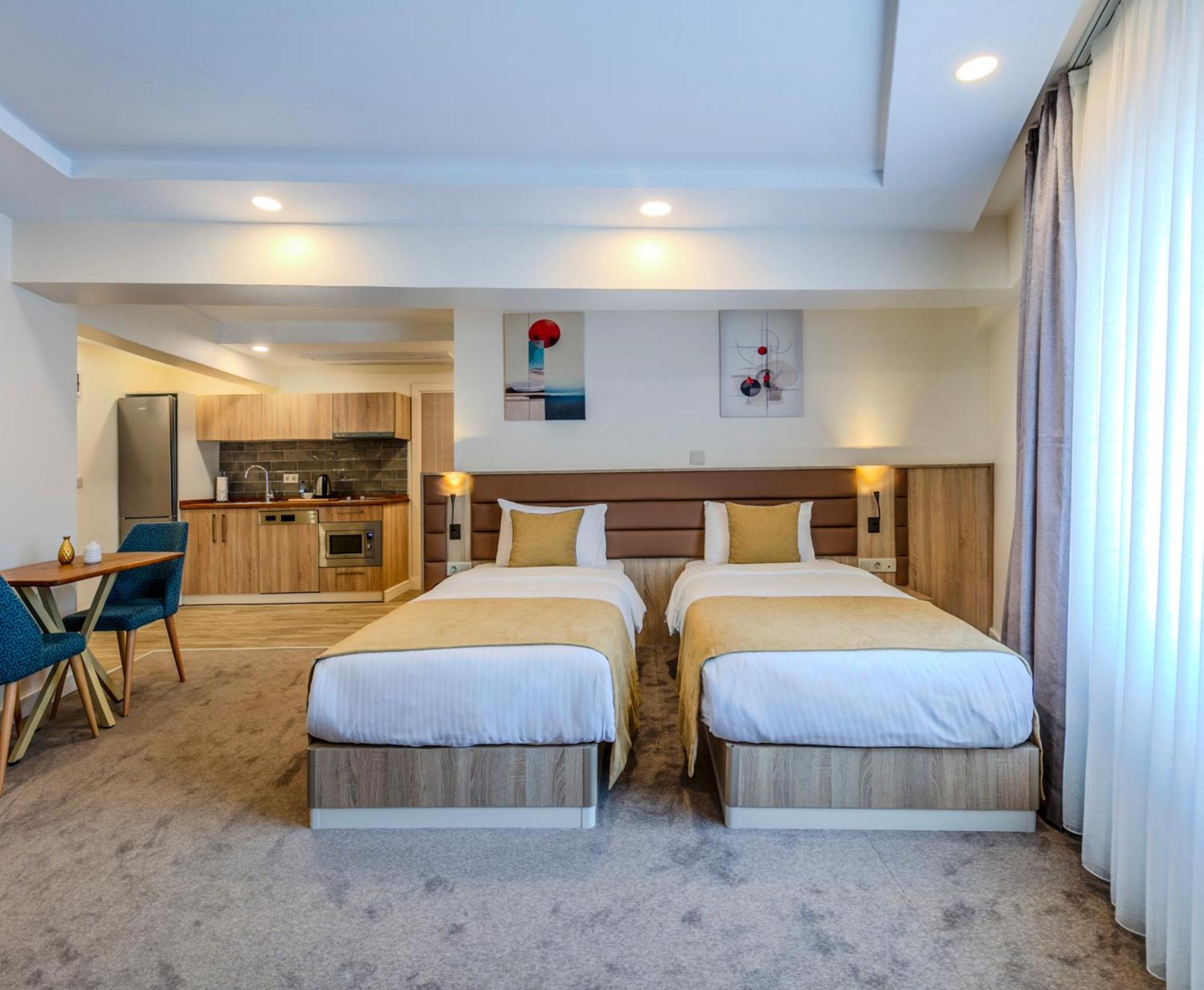 Roys & Hotel Istambul
