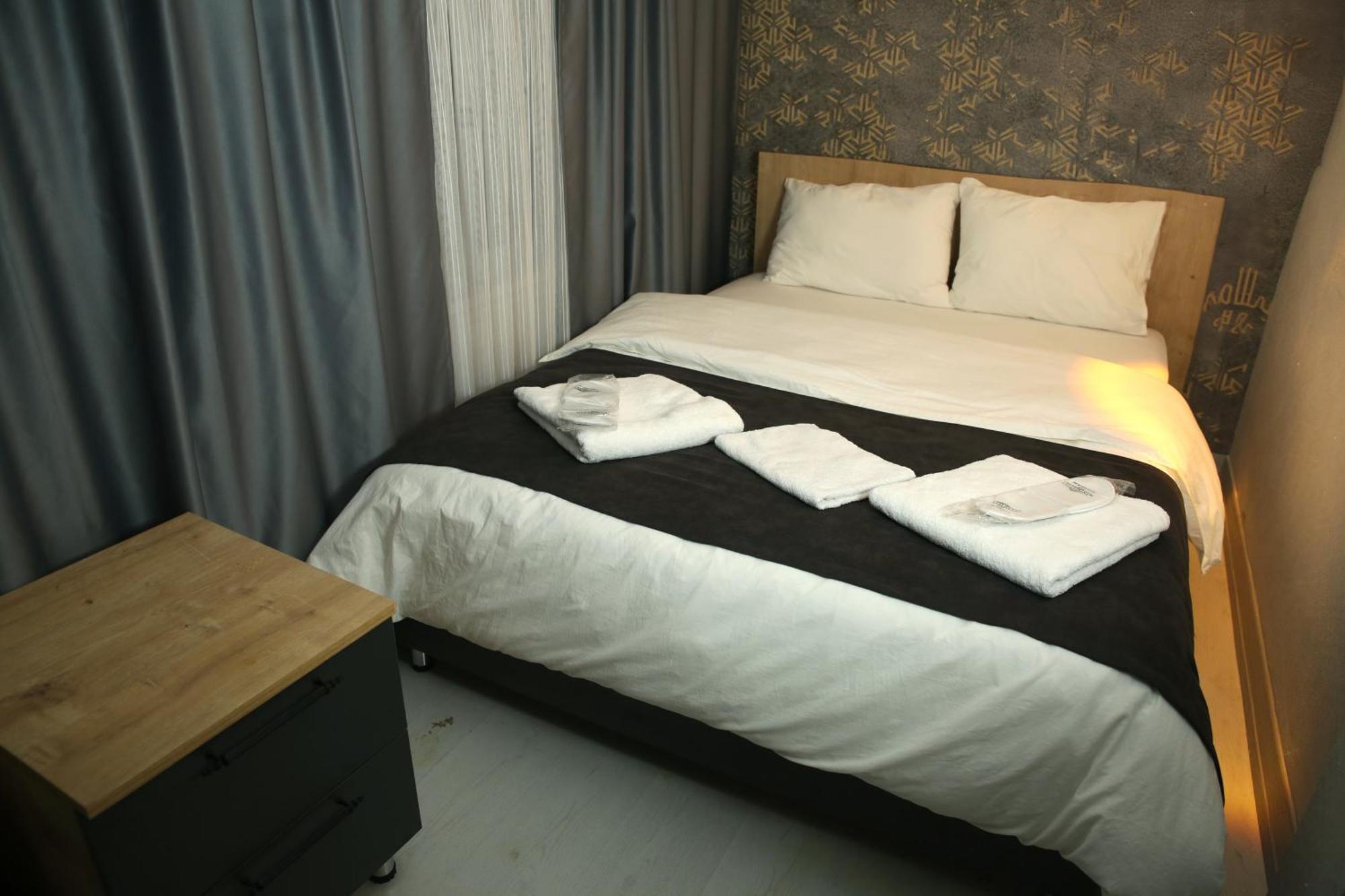 Minimalist Hotel