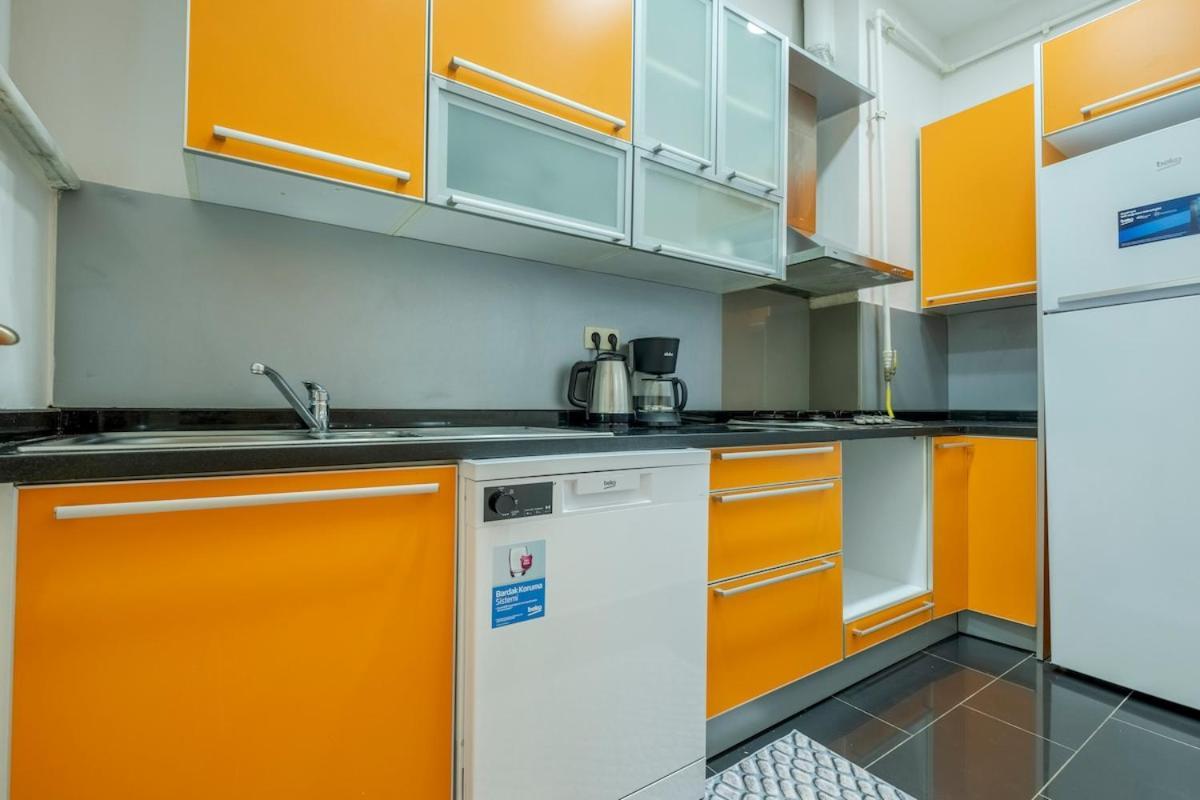 High-ceiling Three-bedroom Istanbul