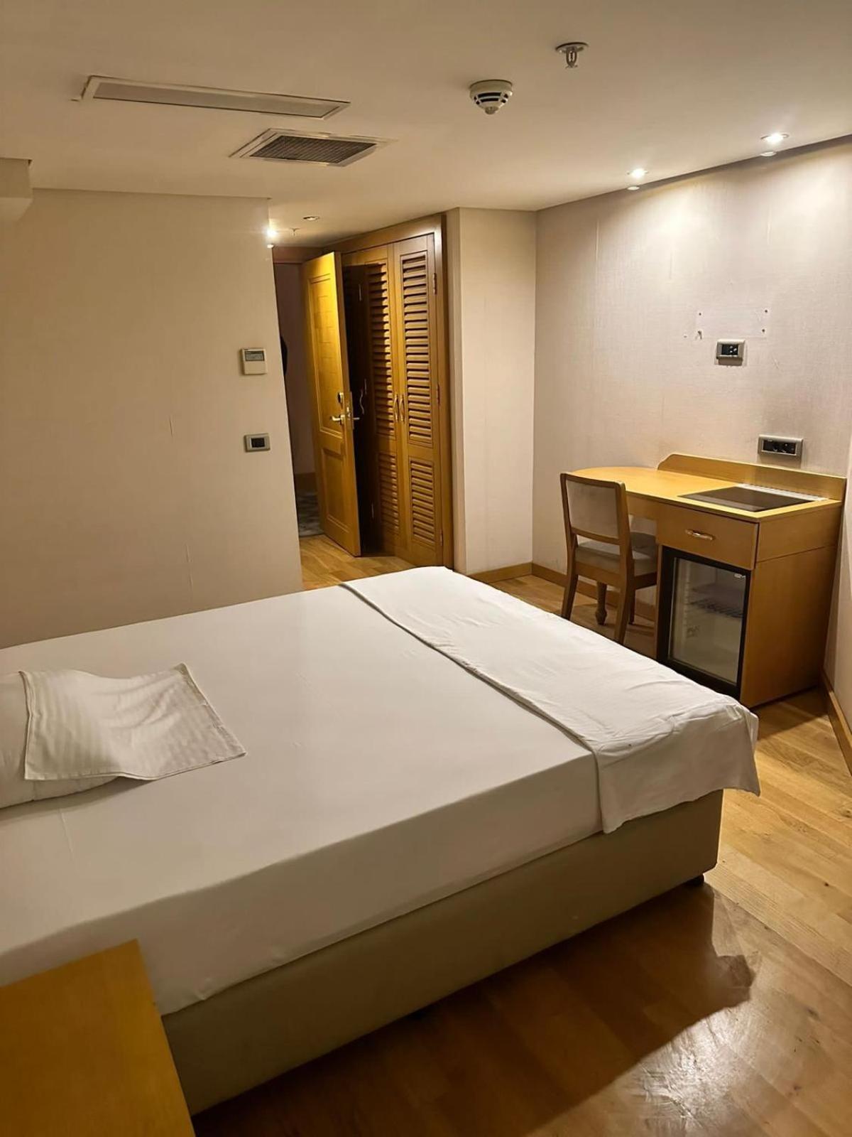 Viento Only For Ladies Aparthotel *