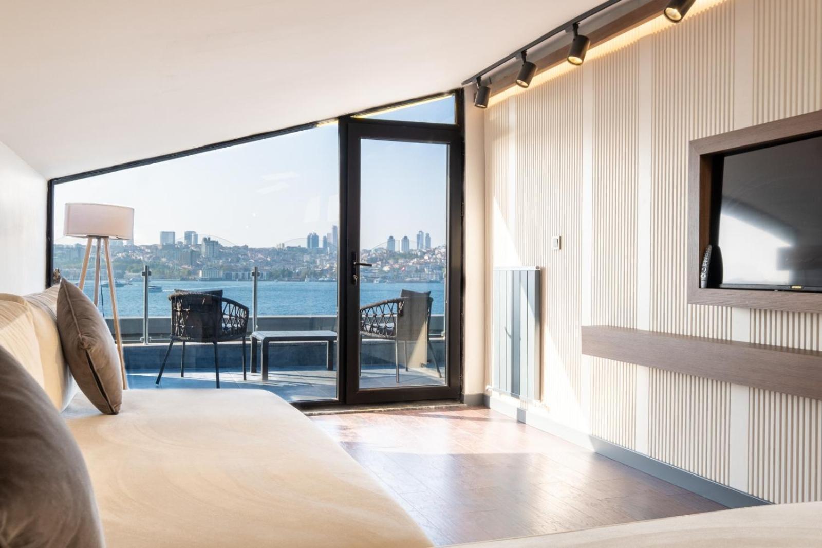 216 Bosphorus Hotel