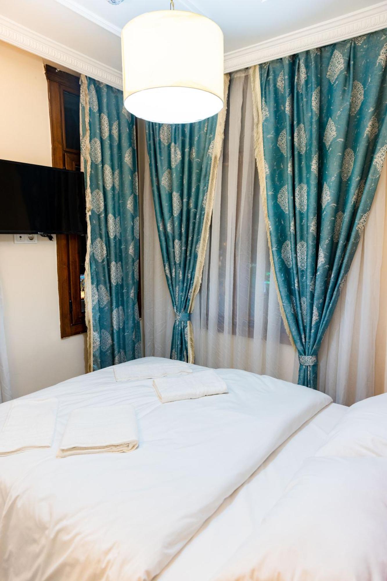 Mirapartotel Hotel *