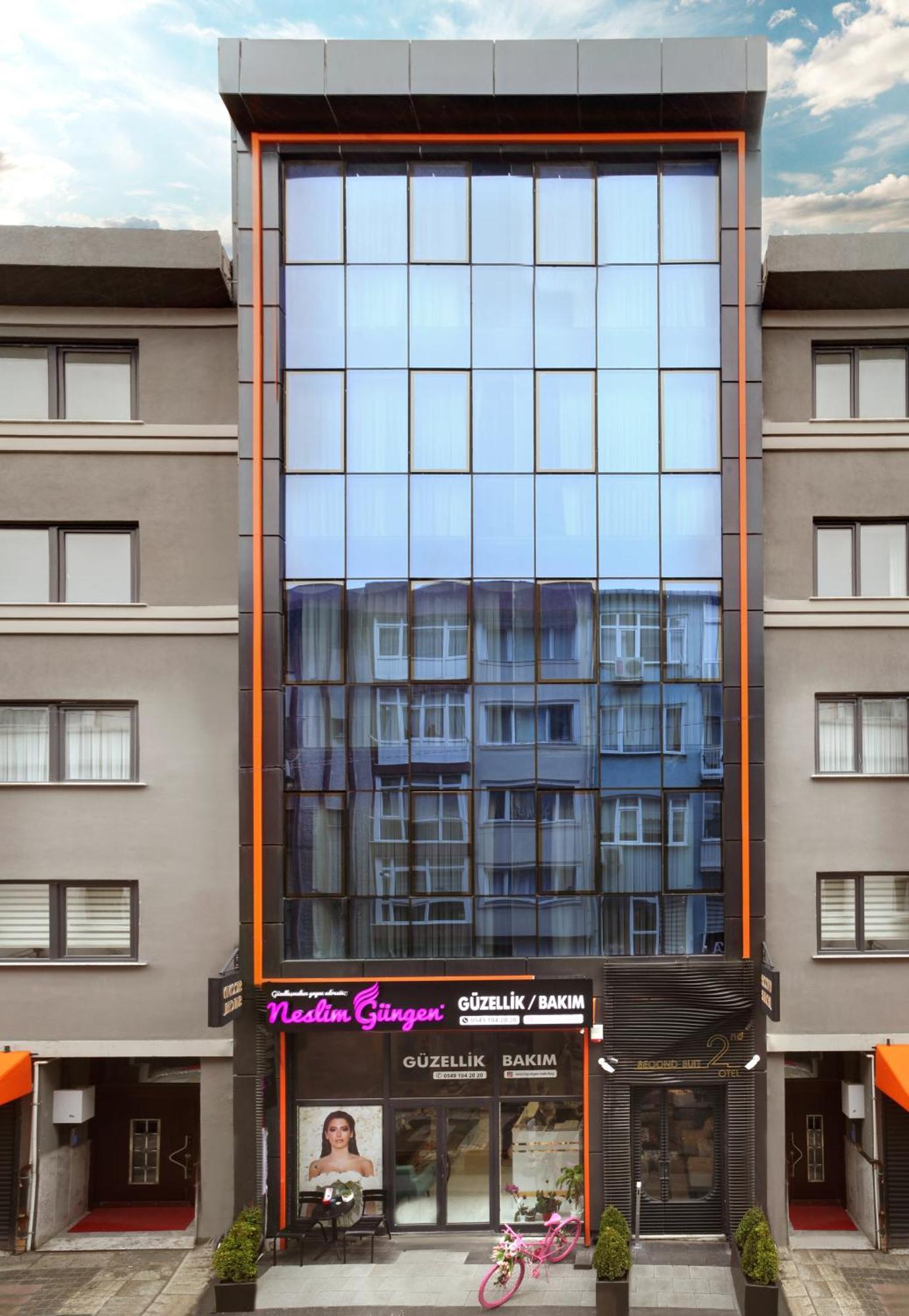 Second Hotel 3*