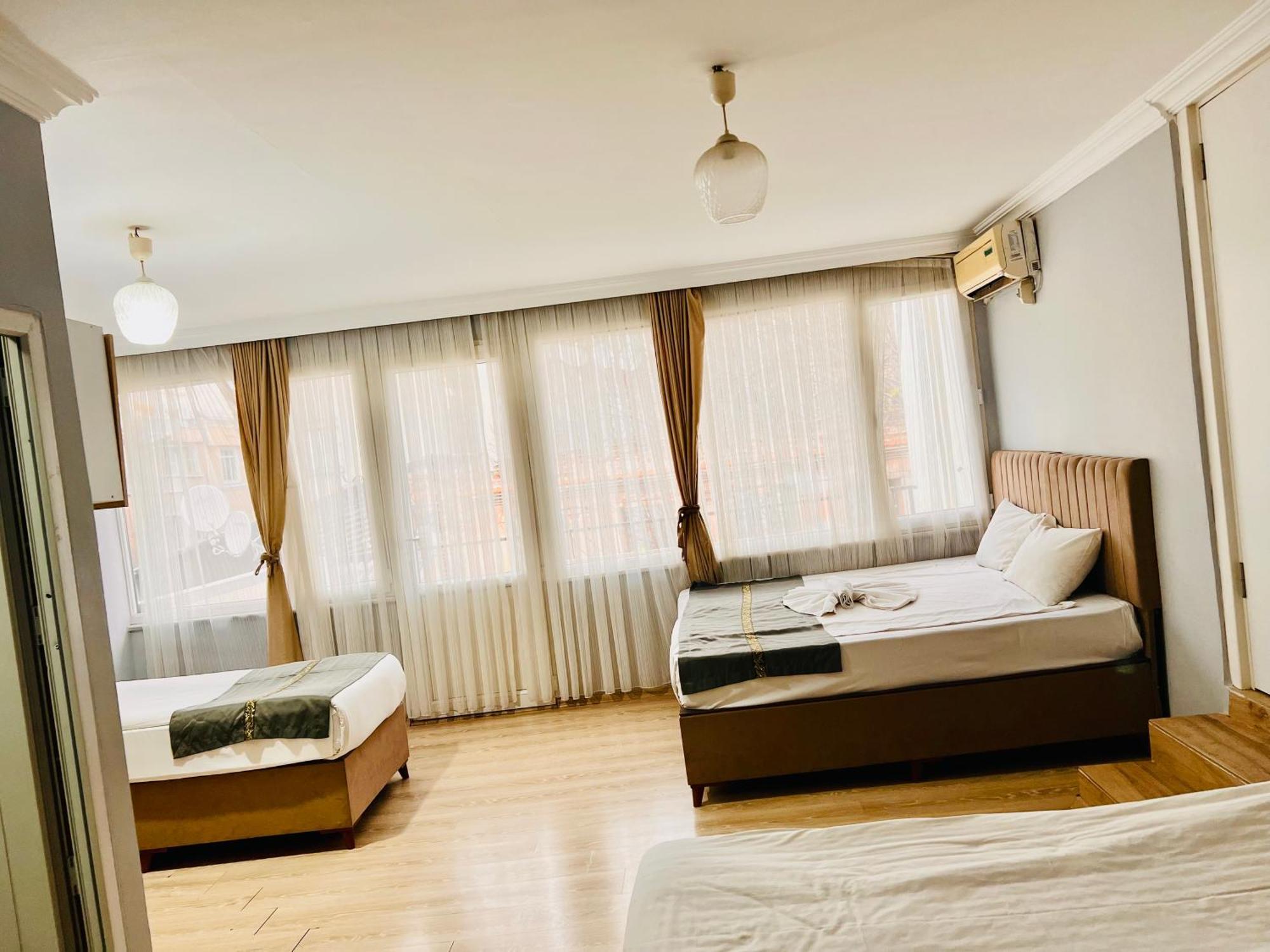 Hotel Grand Sami