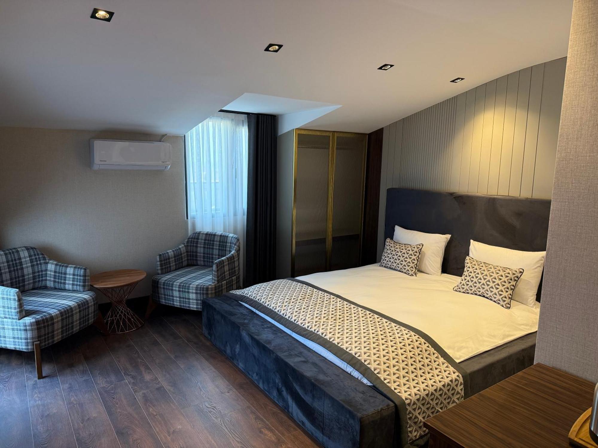 Hotel Nevizade Avangart 3*