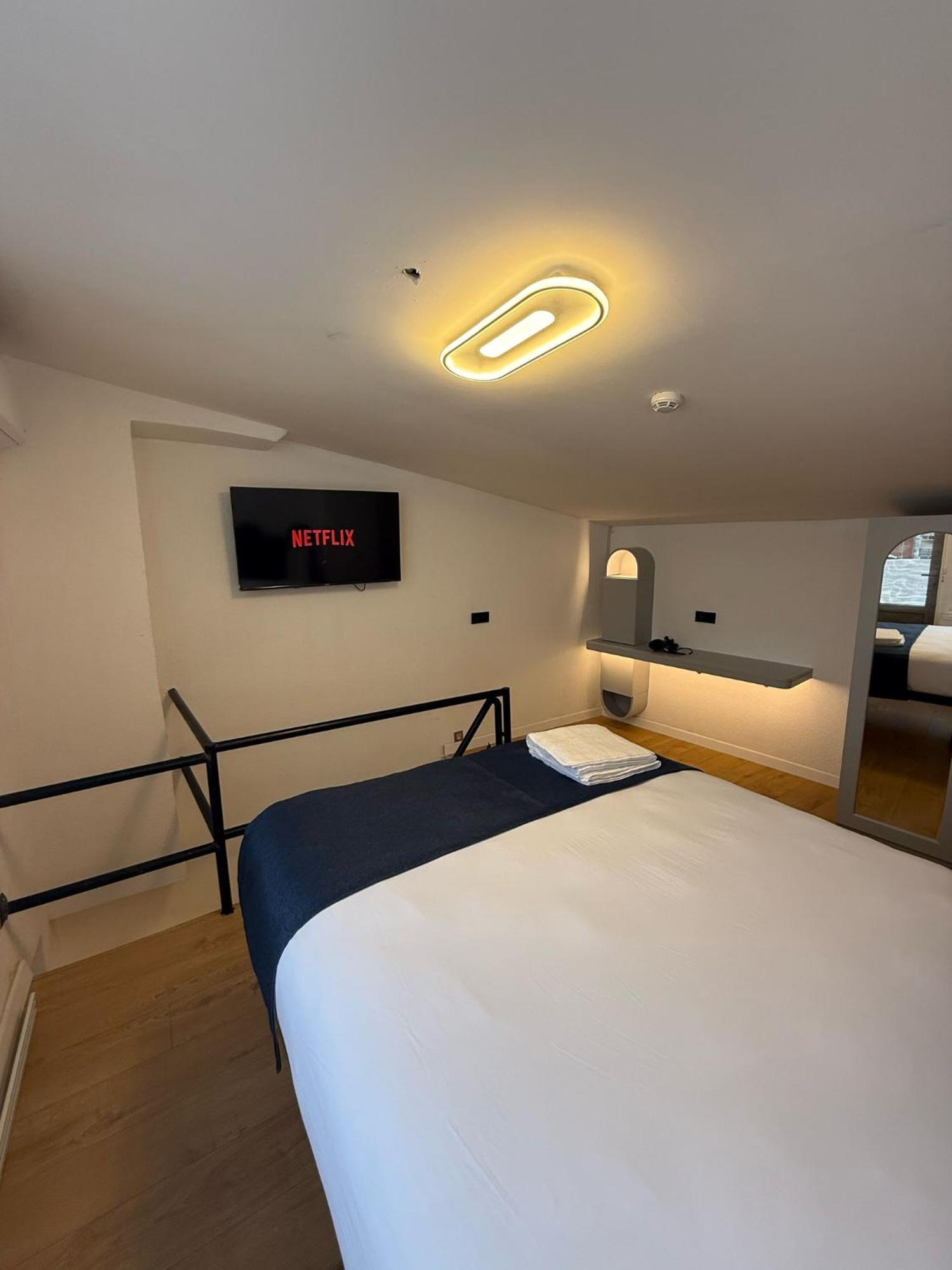 Otel Corner Hot