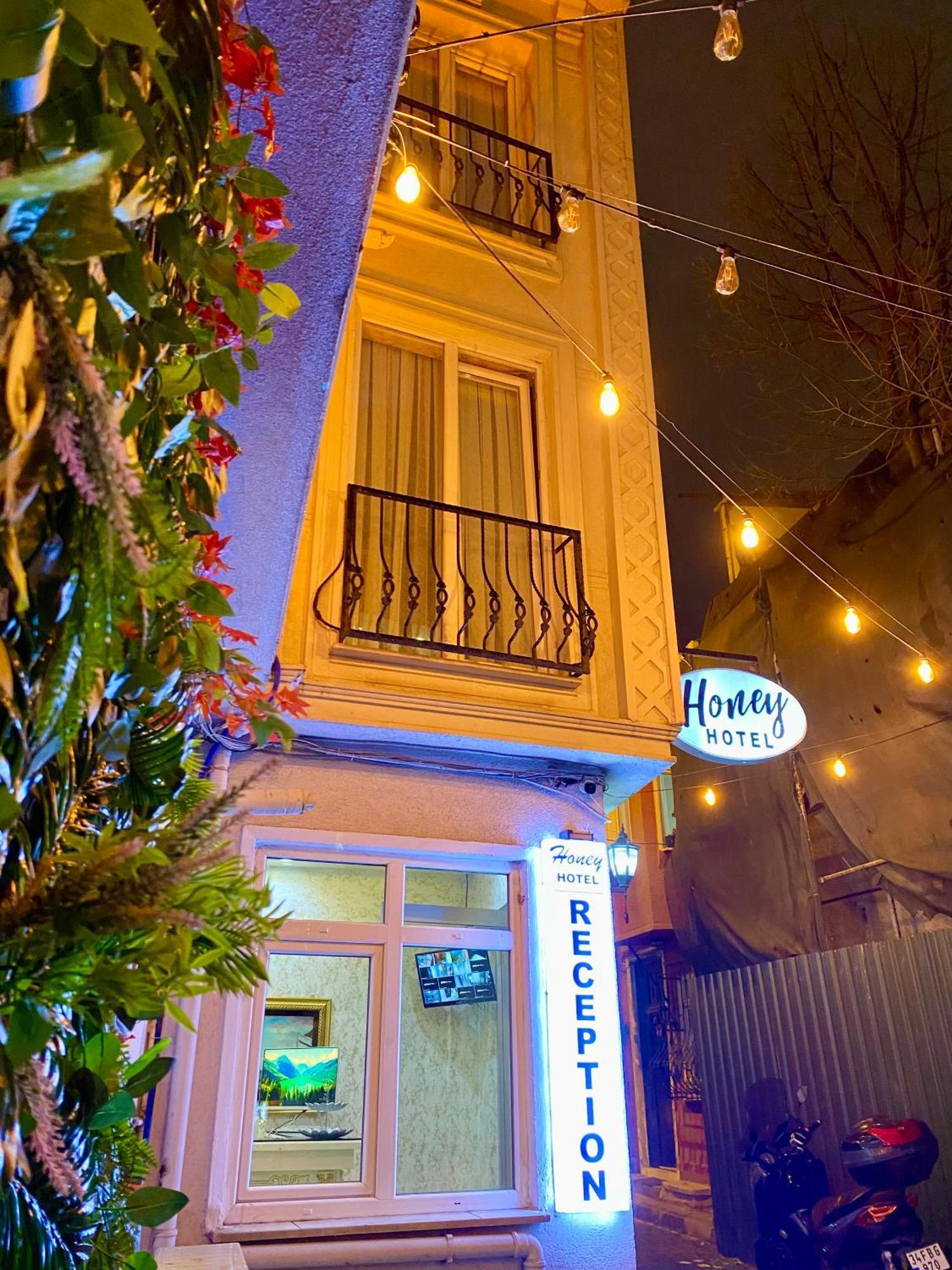 Honey Otel 3*