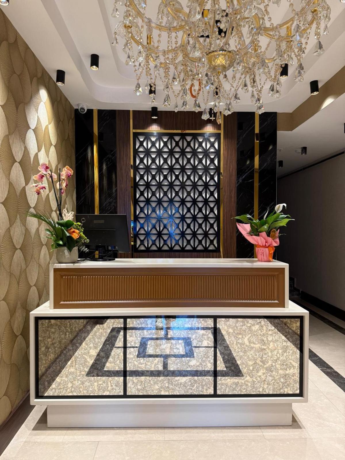 Hotel Nevizade Avangart