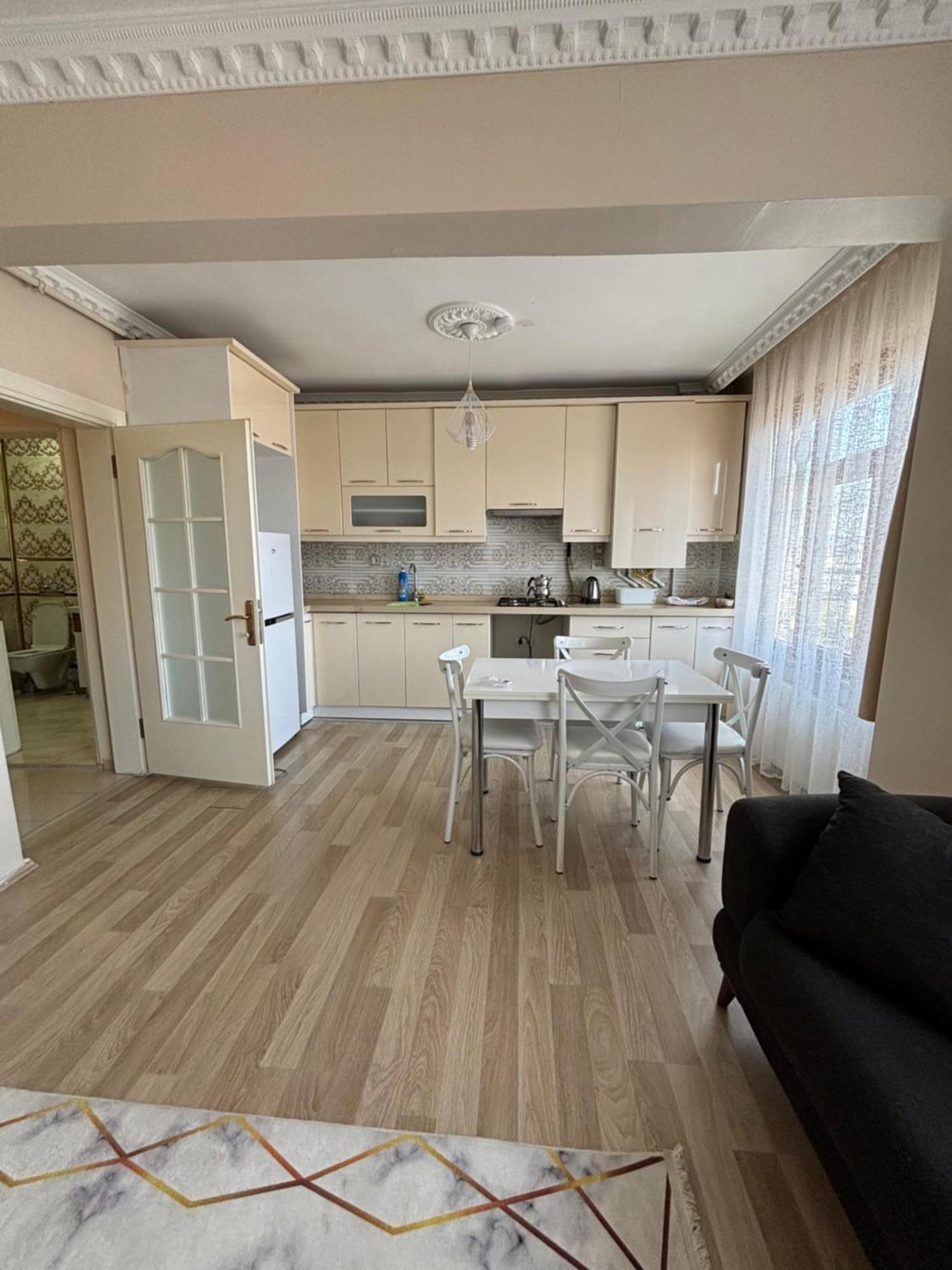 Sari Apartamento *