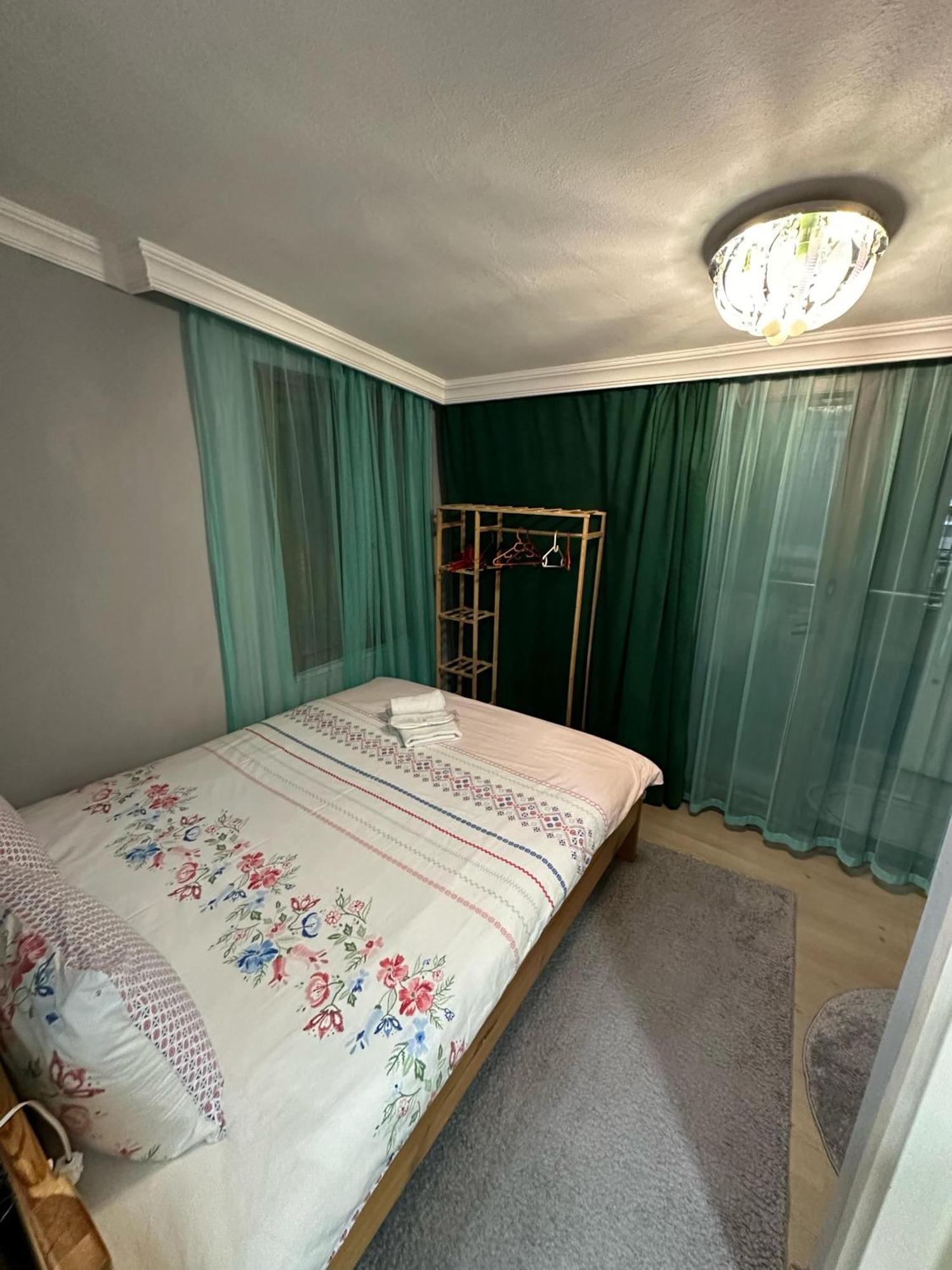 Nelly Guest house *