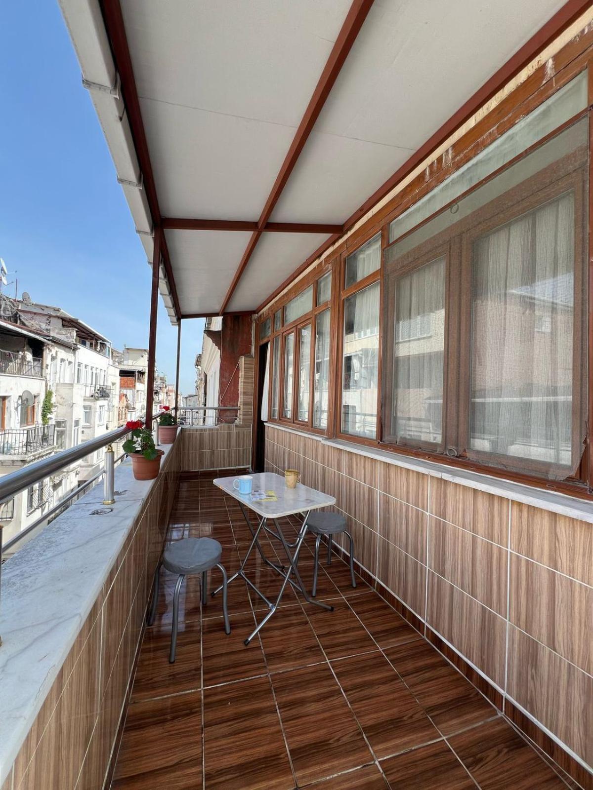 Avsin Aparthotel