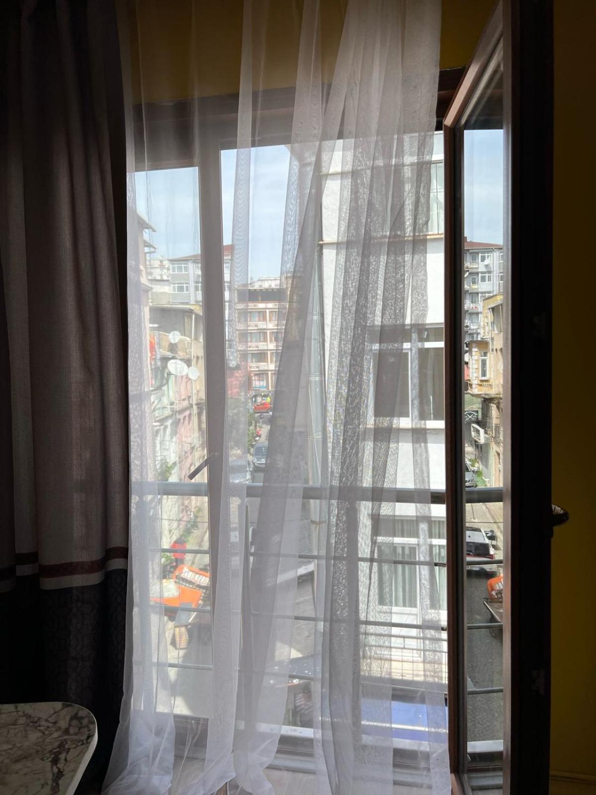Avsin Istanbul