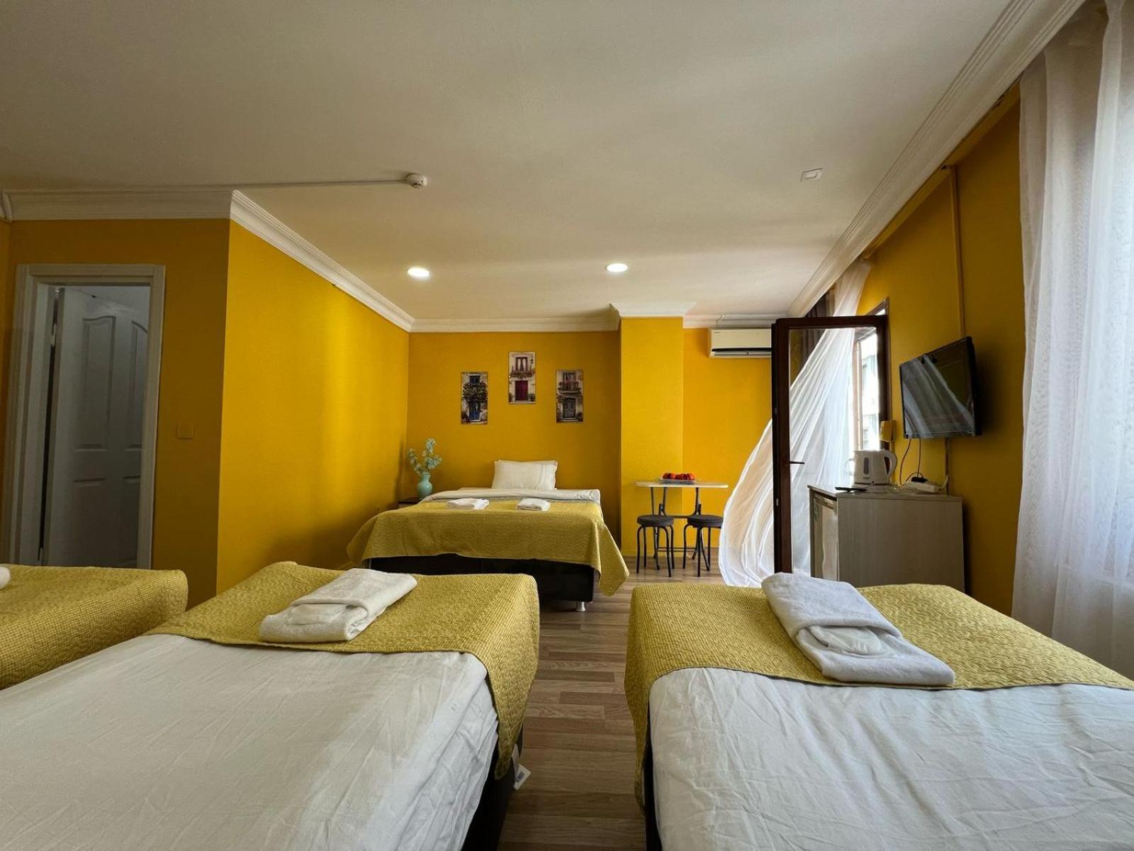 Aparthotel Avsin