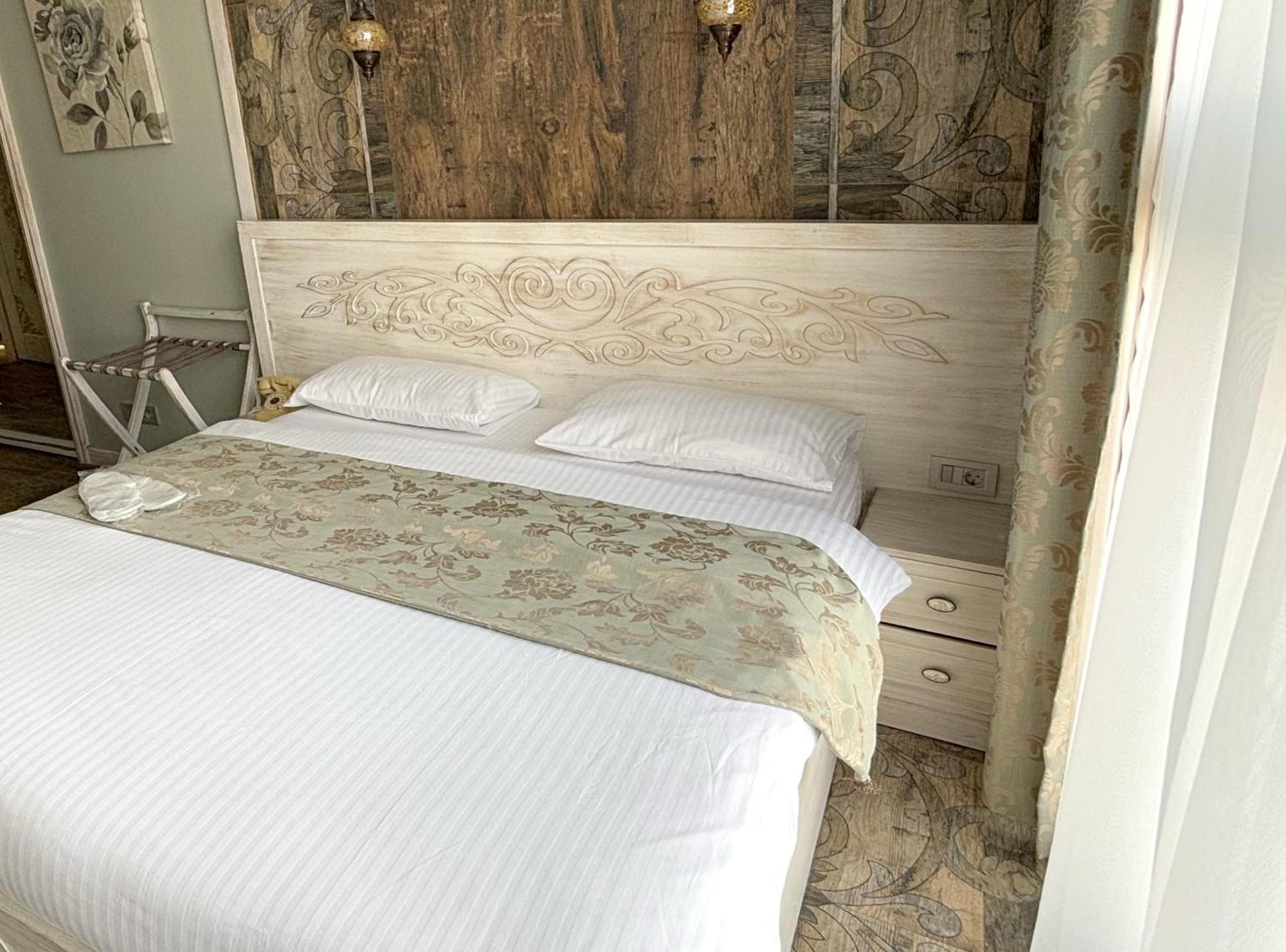 Hotel Elegance 4*