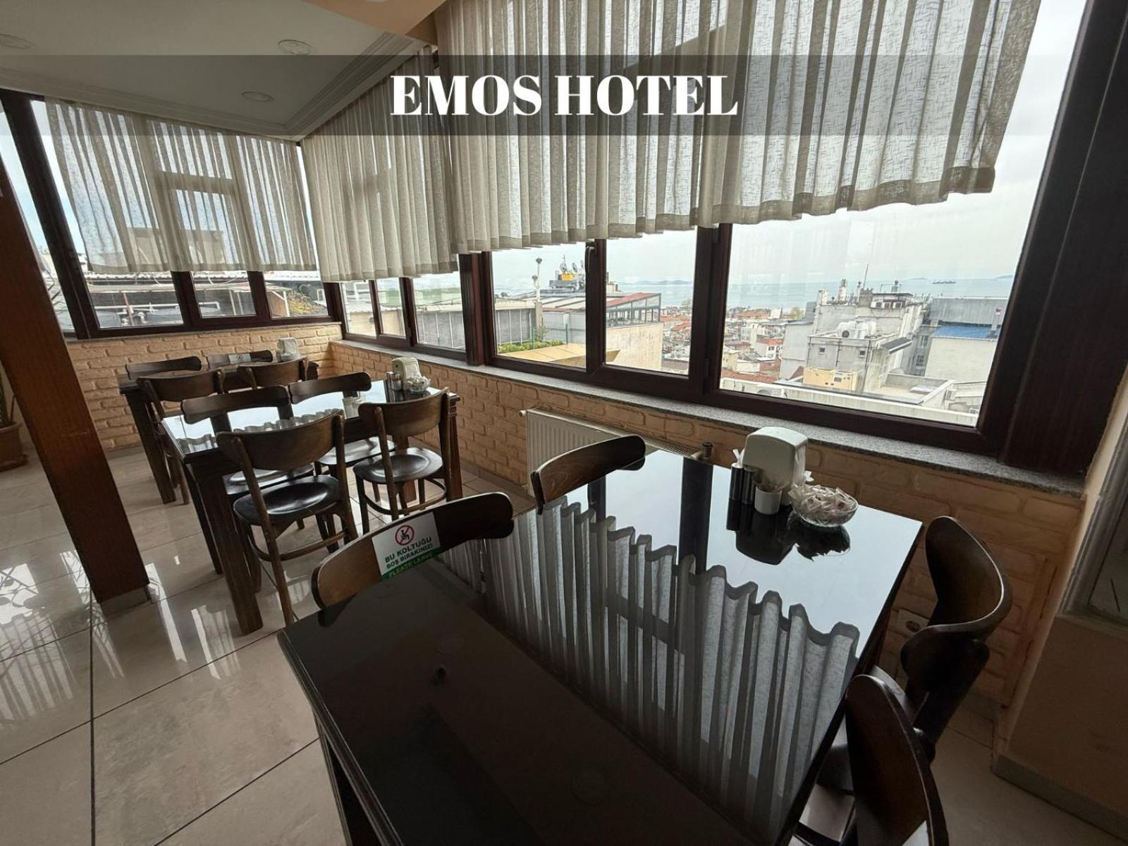 Hotel Emos 3*