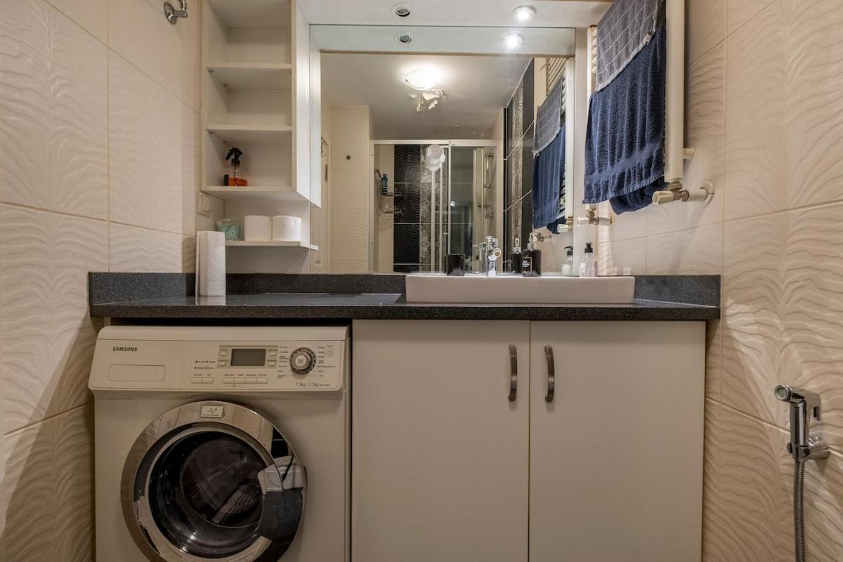 Apartment 1-br With Sea View Near Galataport Istanbul