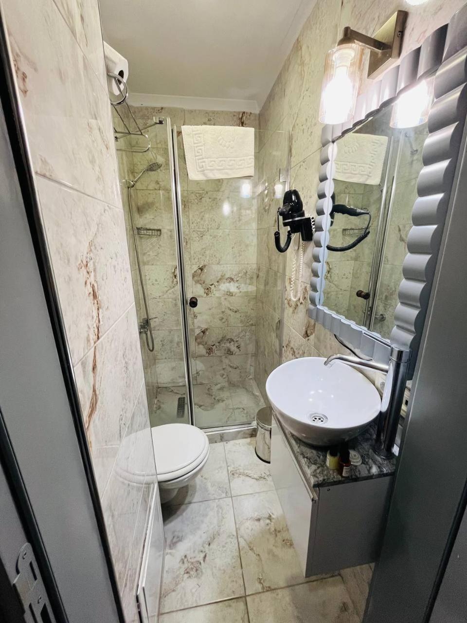 Hotel Center Taksim 4*