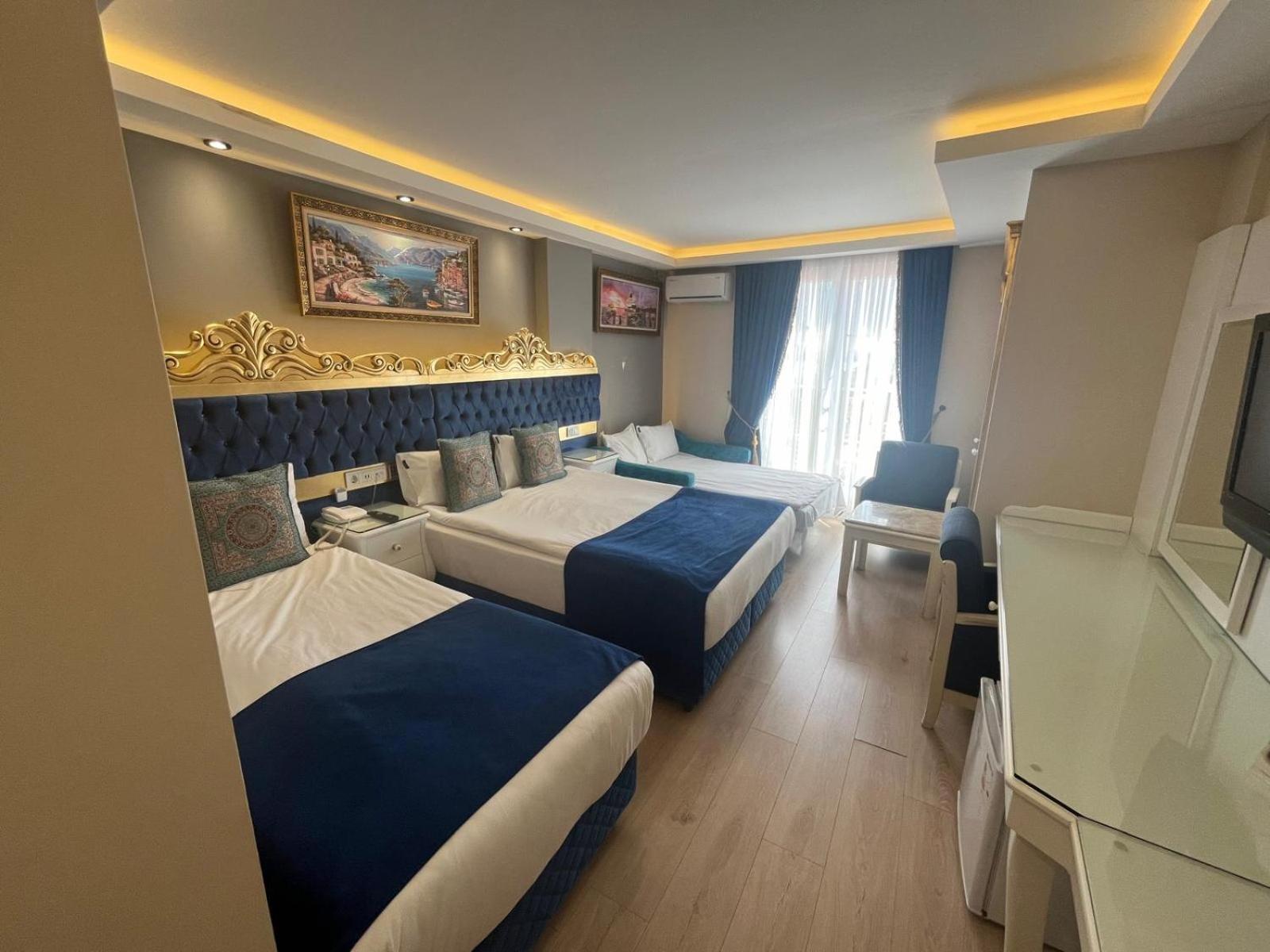 Hotel Barbarosa *