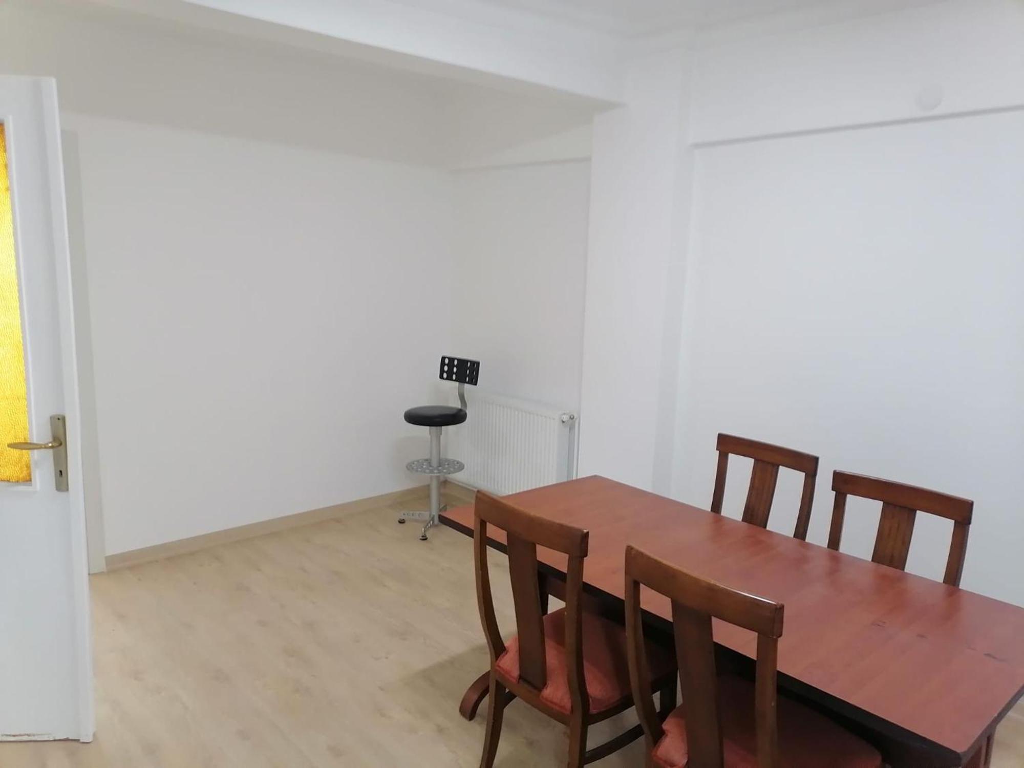 Comfortable In The Center Apartment *