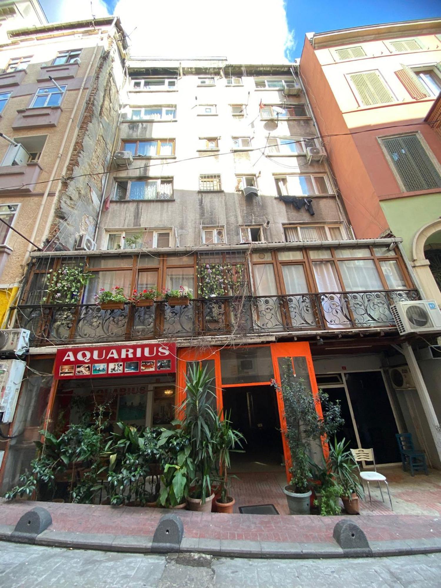 Apartamento Taksim Istiklalin Kalbinde Konforlu Netflix Wifi *
