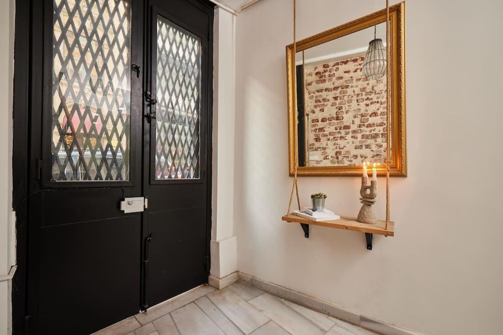 Stunning 2br 1 Min Metro&galata Apartment *