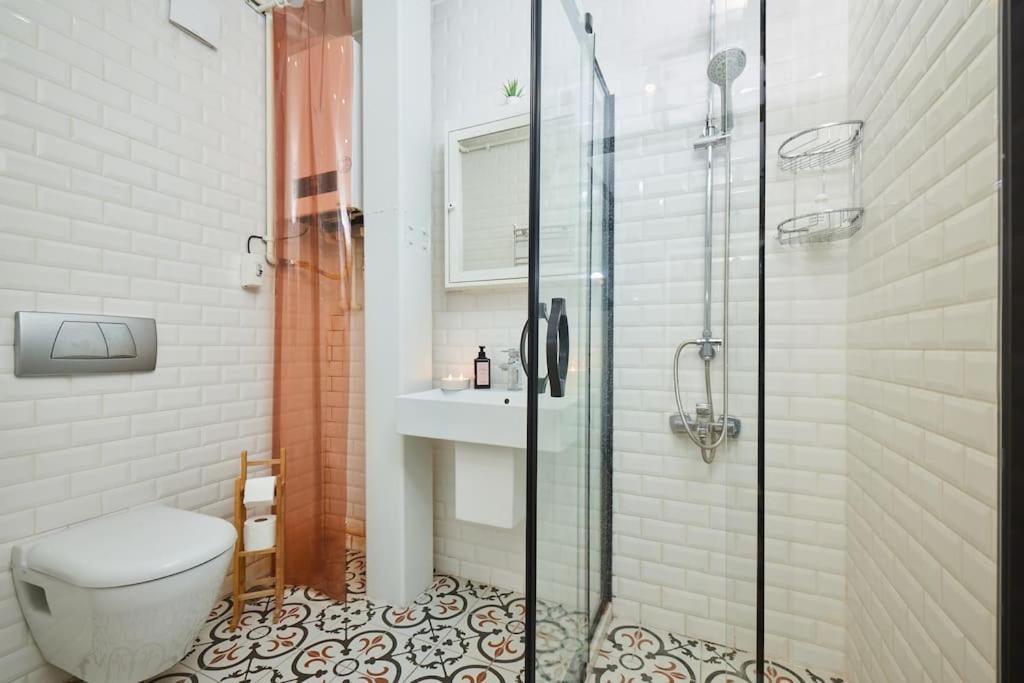 Stunning 2br 1 Min Metro&galata *