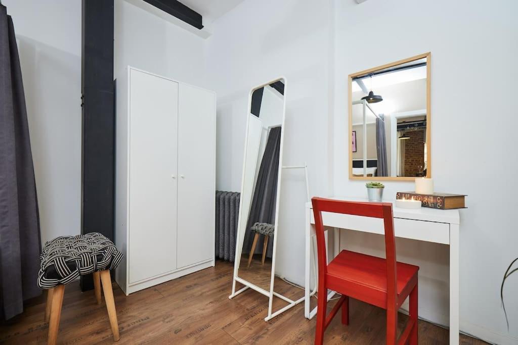 Stunning 2br 1 Min Metro&galata Apartment