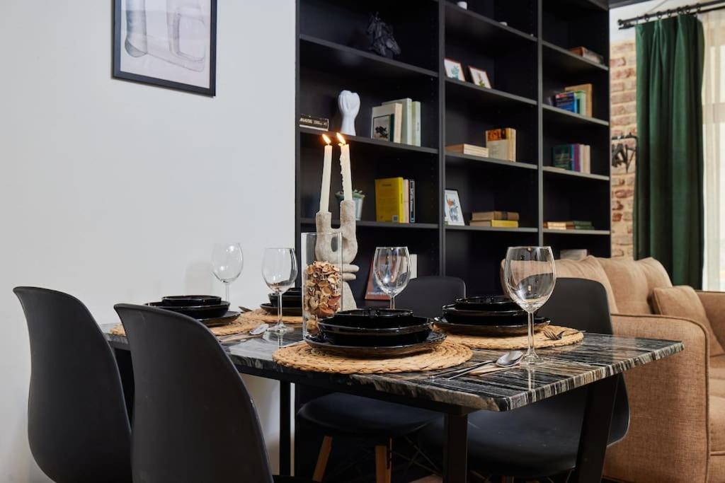 Apartment Stunning 2br 1 Min Metro&galata