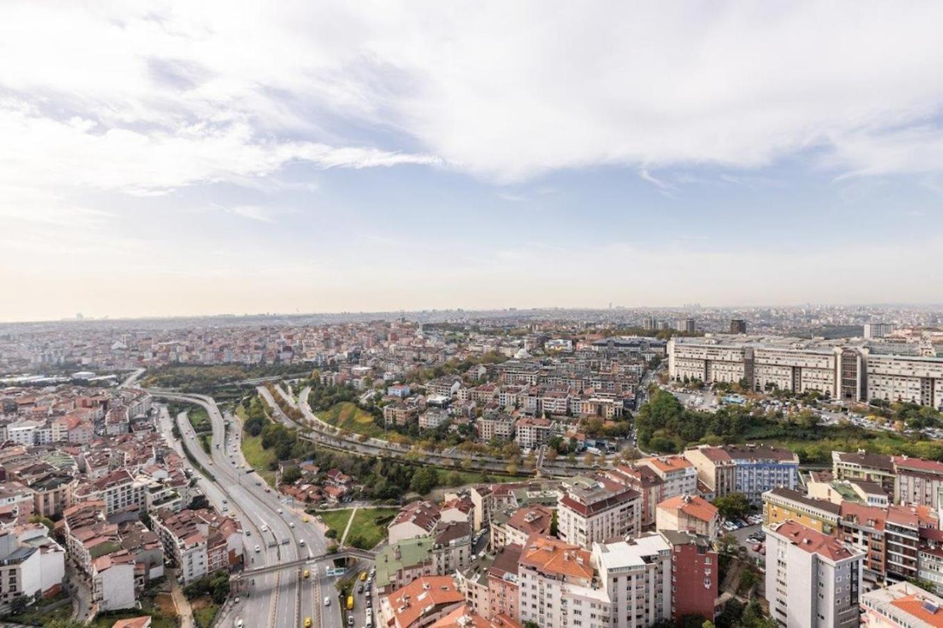 Beautiful Elegant 1bd Private Terrace Gem! #333 Istanbul