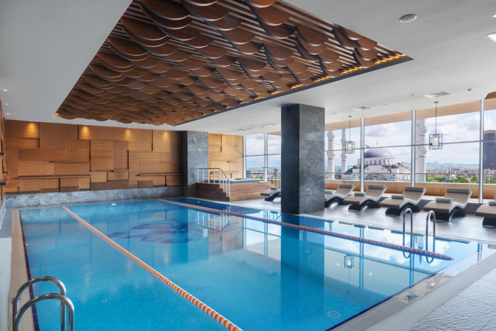 Wyndham Grand Levent & Conference Center Hotel