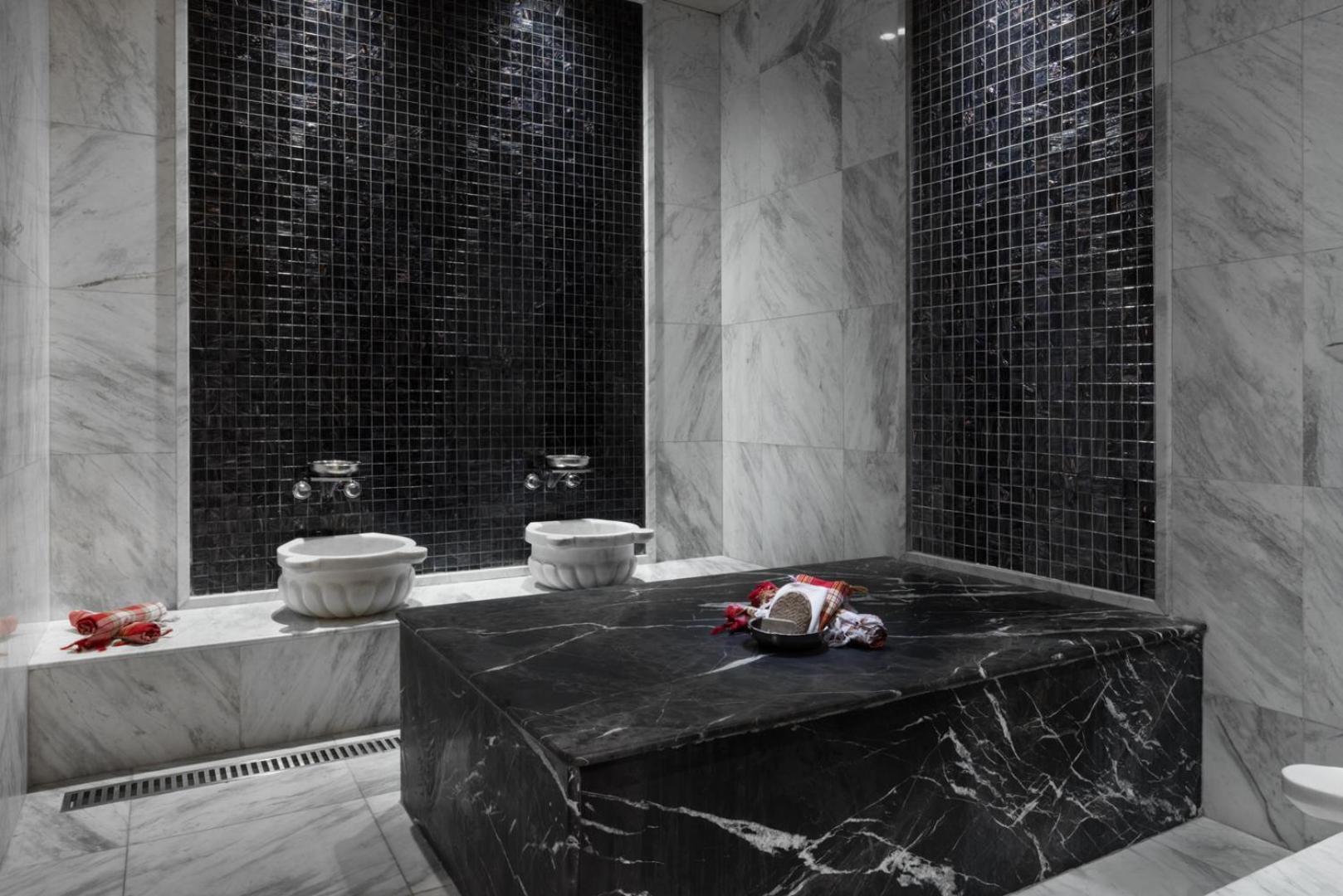Wyndham Grand Levent & Conference Center 5*