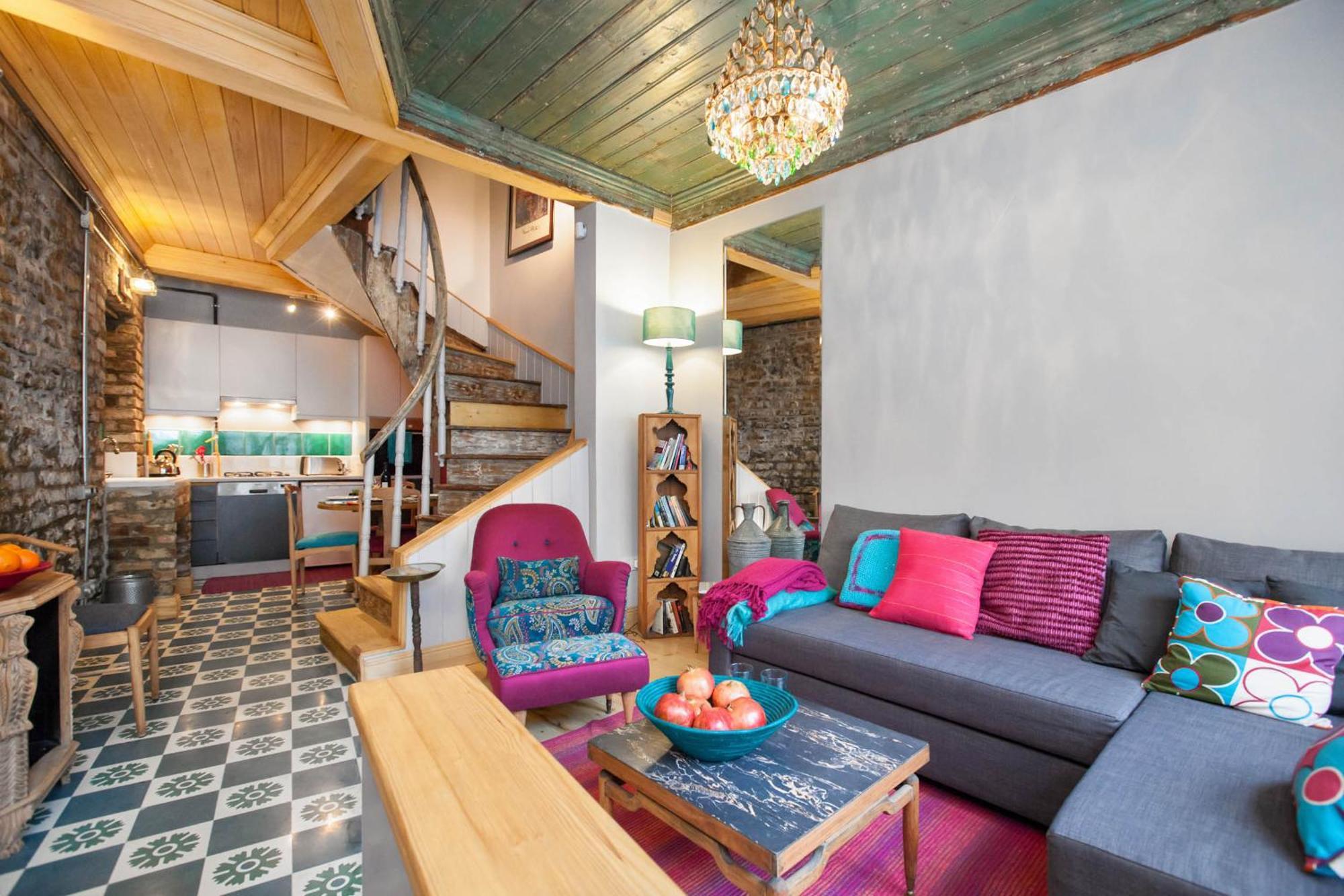 Apartment Turquoise House Featured In Elle Decor Magazine *