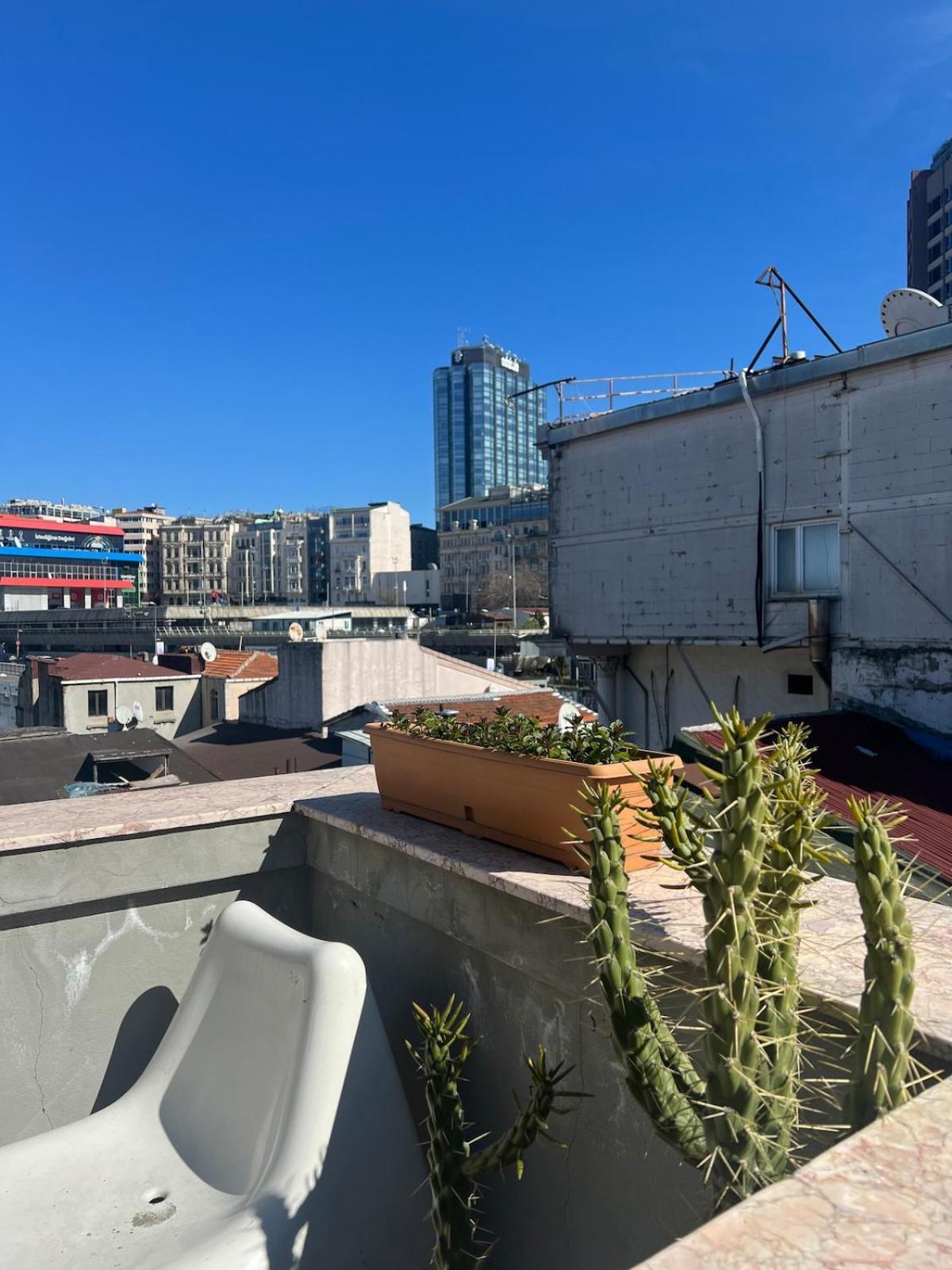 K&y Taksim Rooftop *