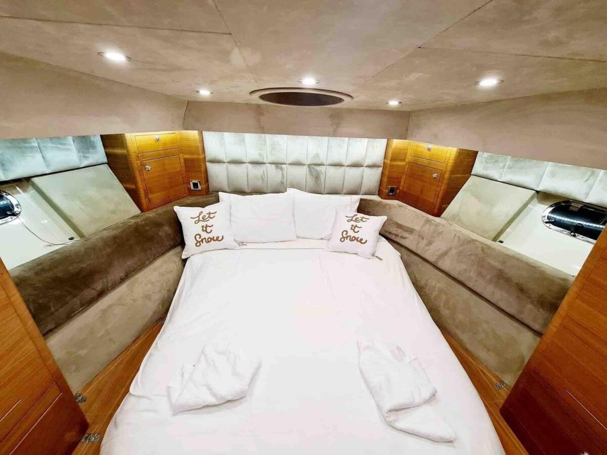 Den Den Botel Istanbul