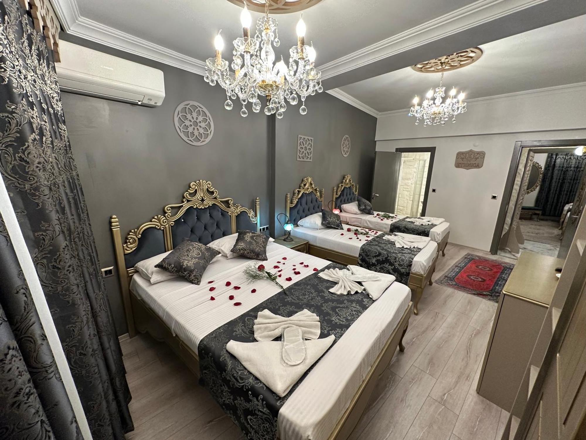 Resto Hotel