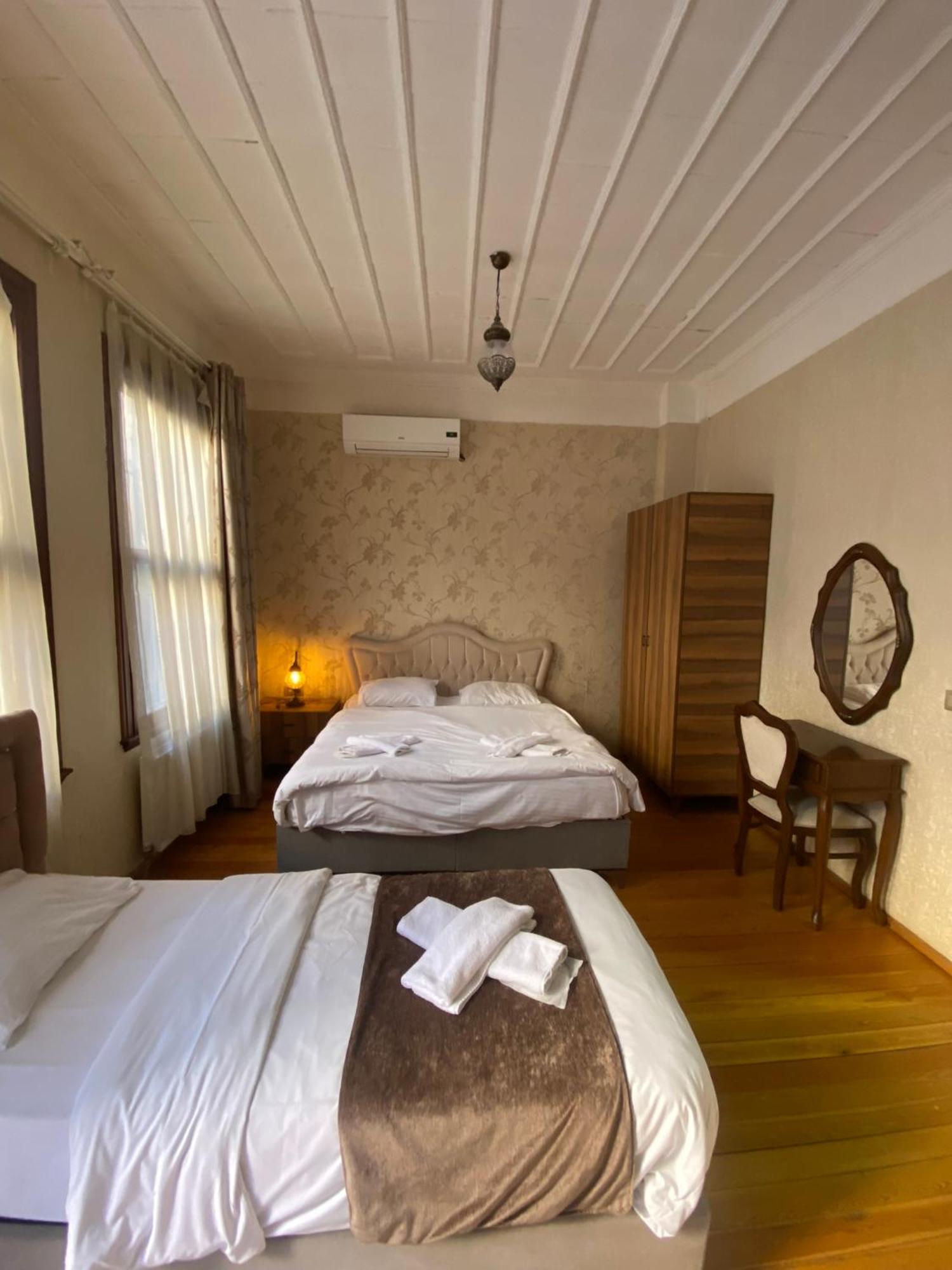 Amida&nurayhousehotel Hotel *