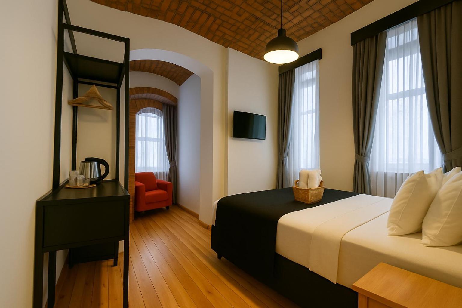 Hotel Taksim Istiklal Street Kamil - Historical