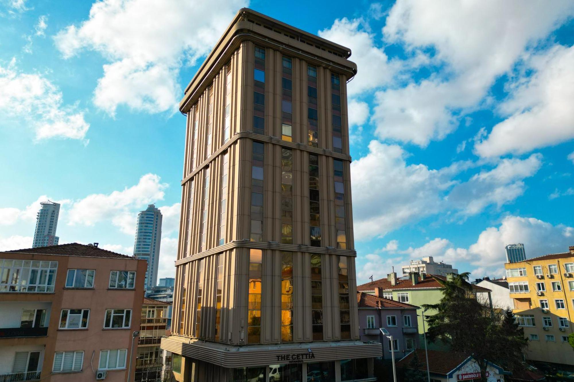 The Cettia 4*