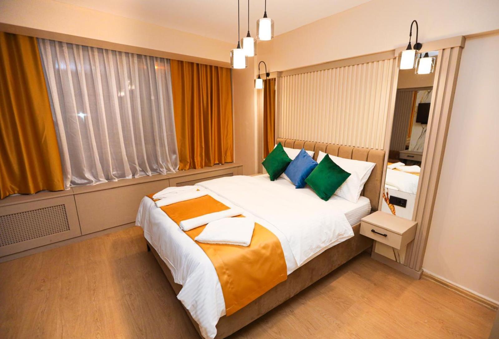 Dorefis Hotel *