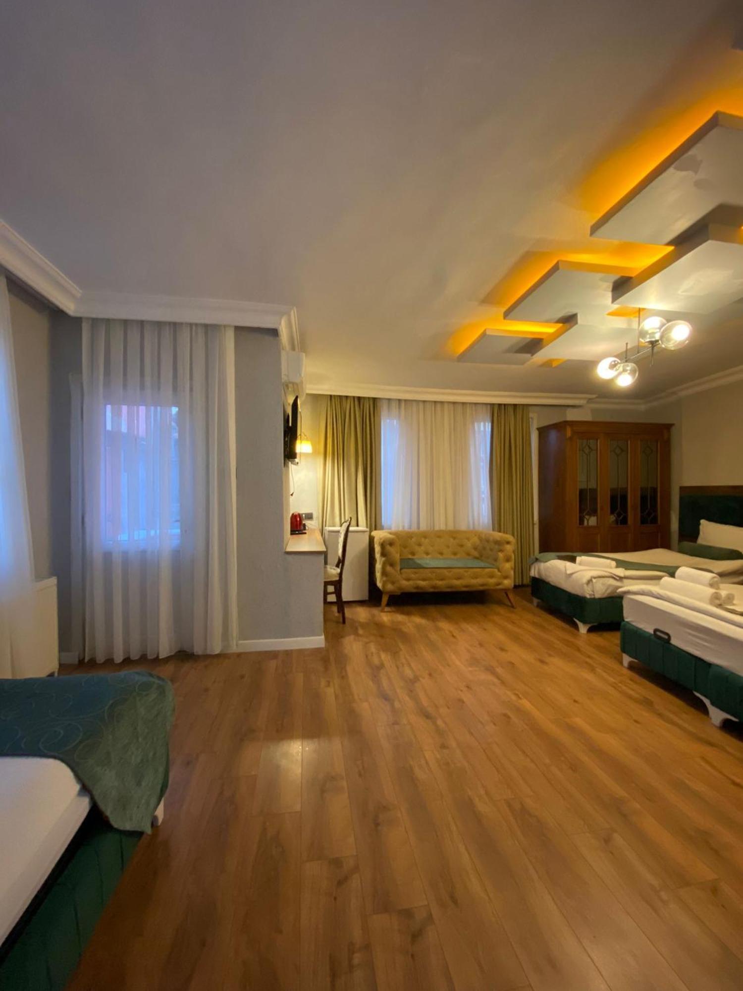Pembe Koesk Old Center Hotel 3*