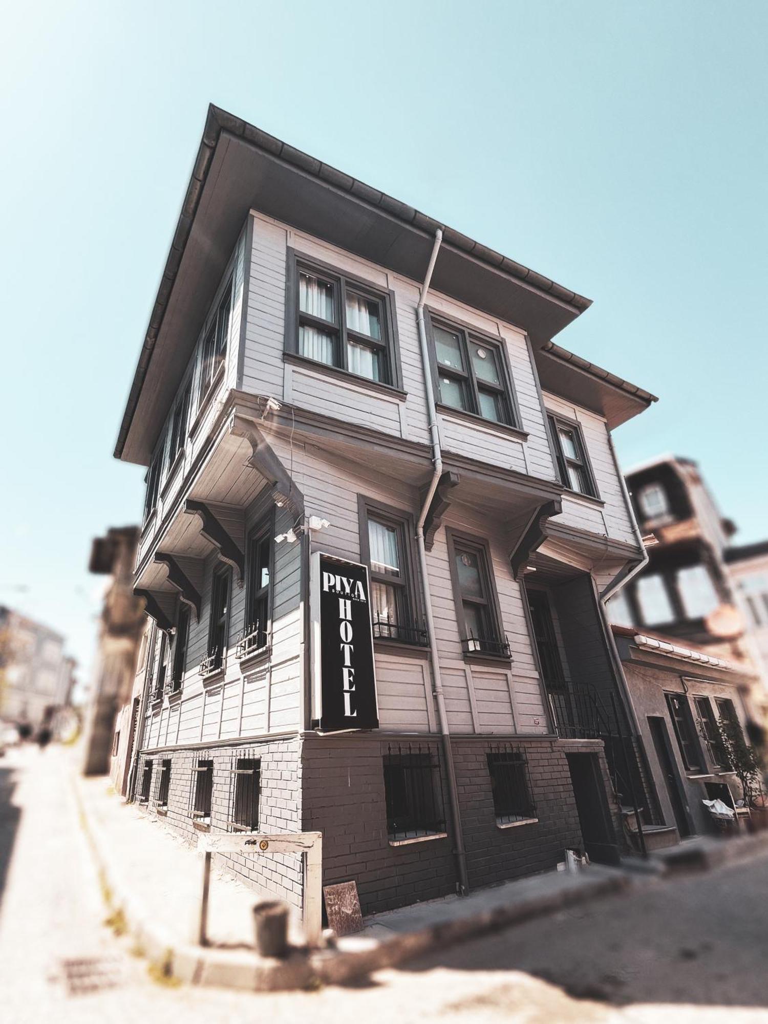 Piya Boutique Hotel Hostel *