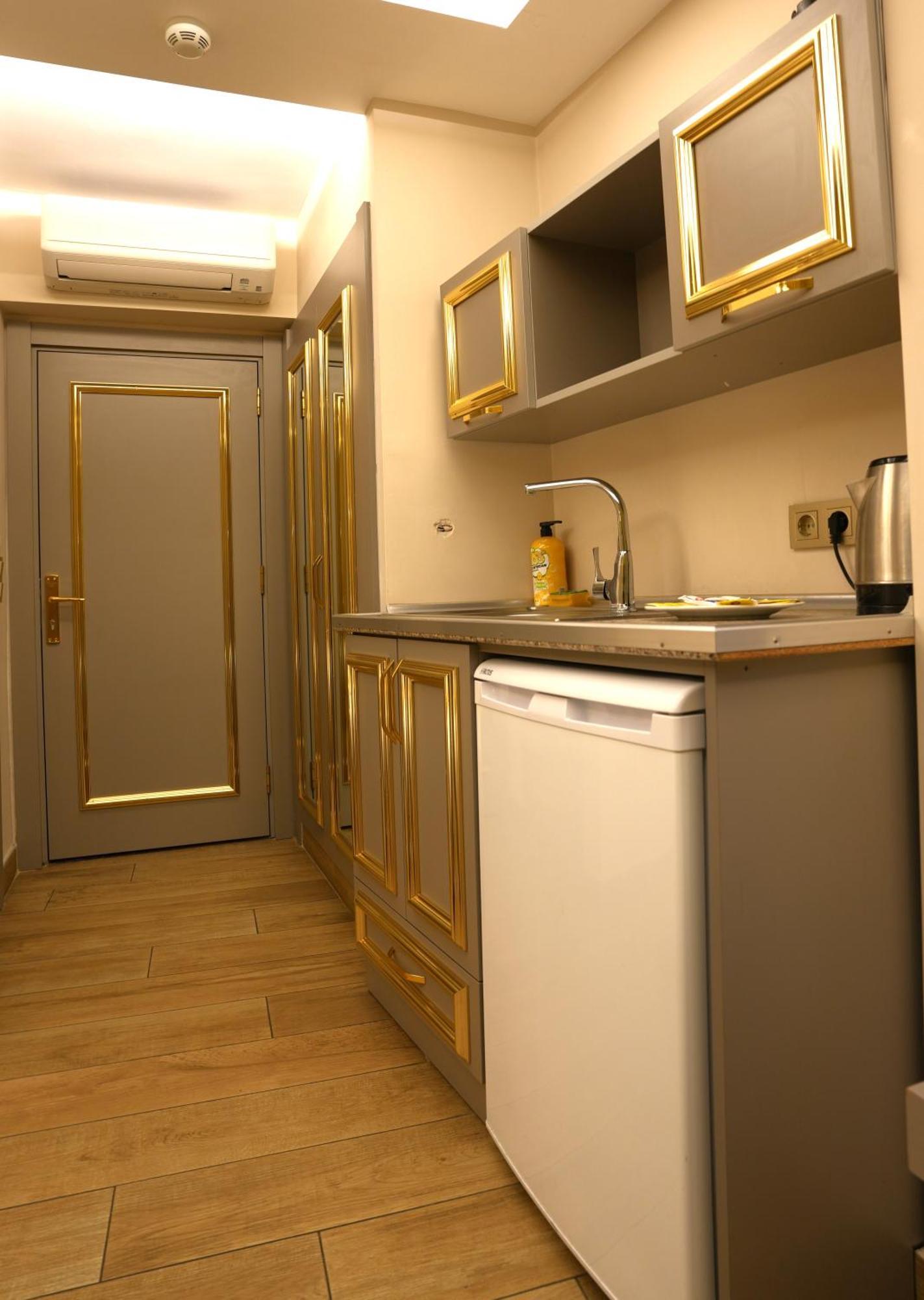 Taksim La Marino Aparthotel