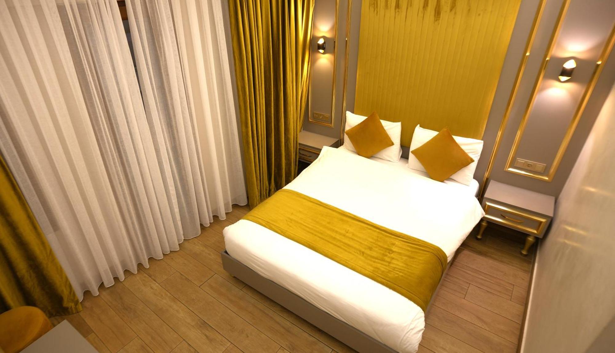 Taksim La Marino Aparthotel