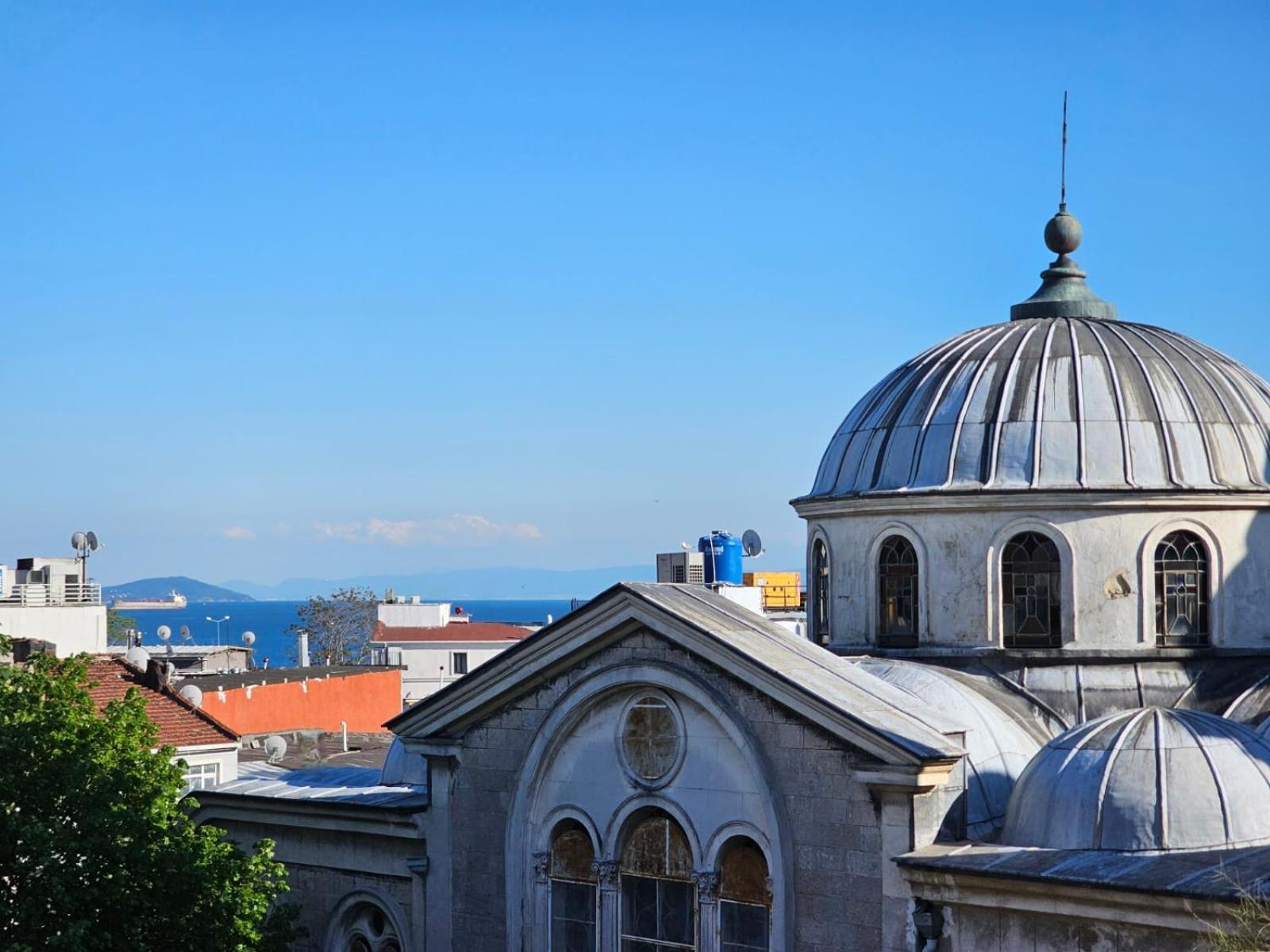 Grey & - Old * Istanbul
