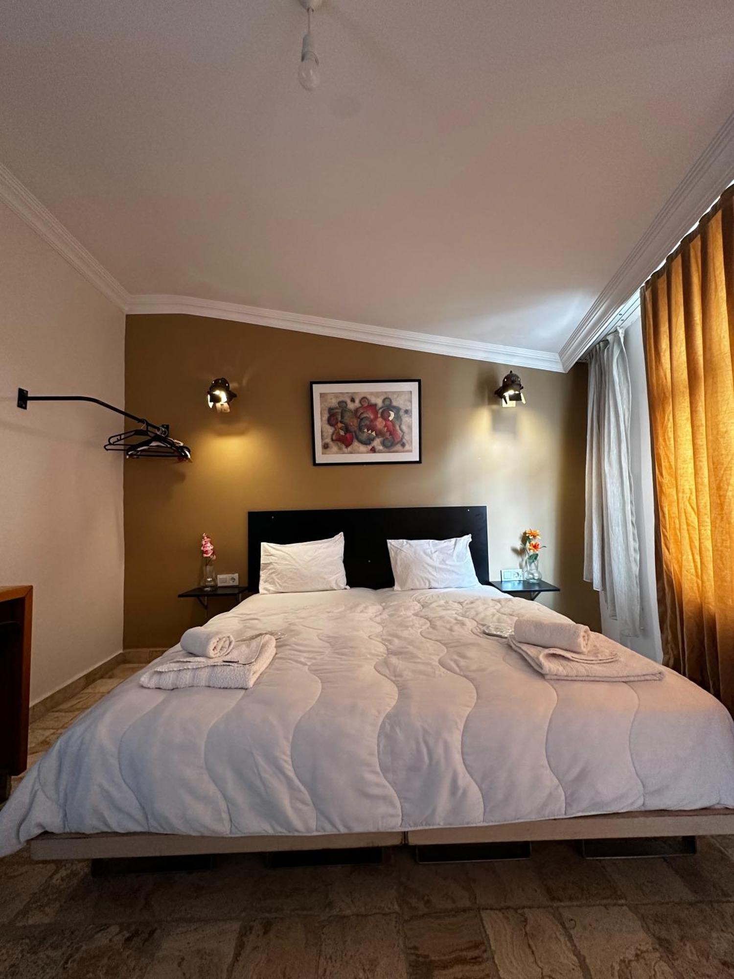 Hotel Taksim *