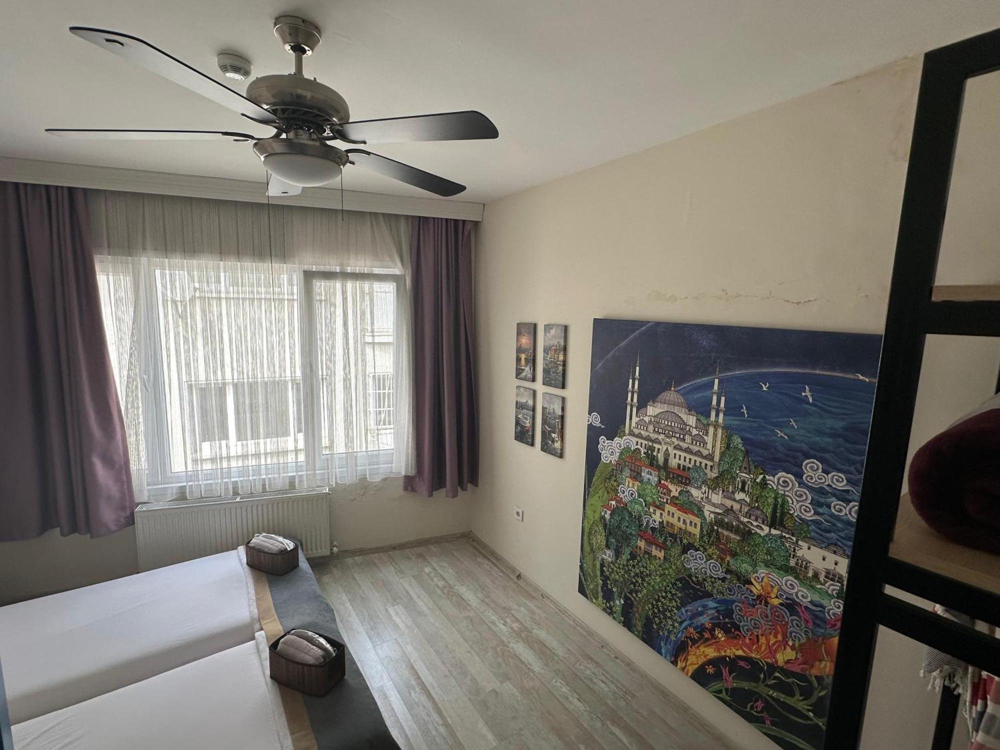 Social House Hotel