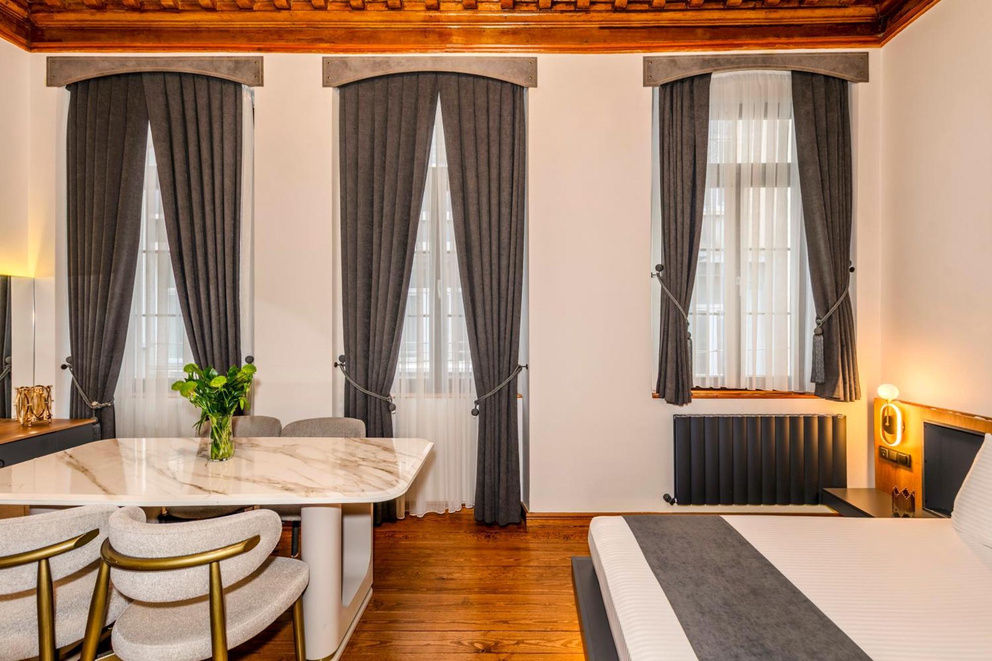Elmira Pera & - Special Class Hotel Istanbul
