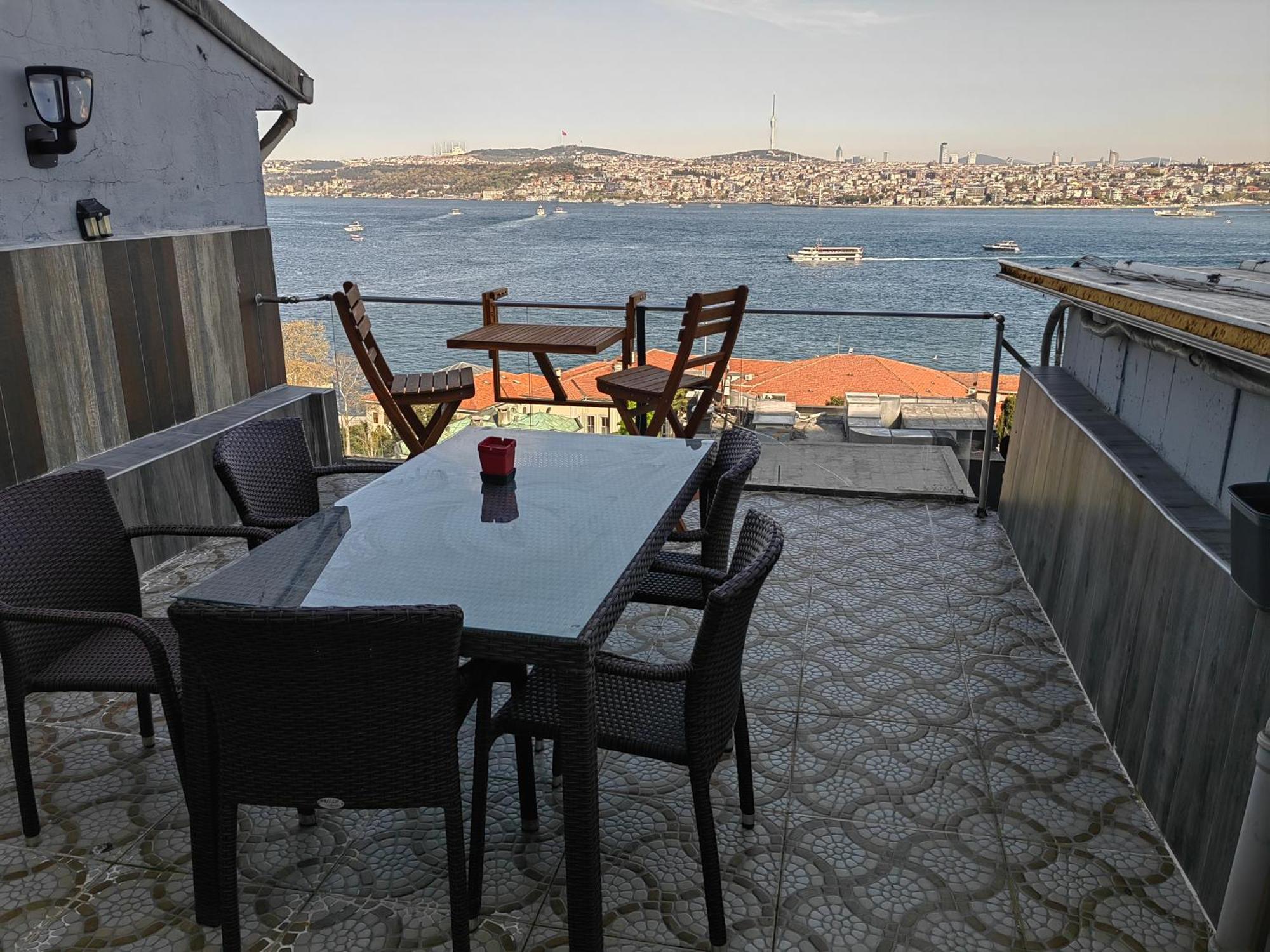 Bosphorus Menekshe Rezidances Apartment Istanbul