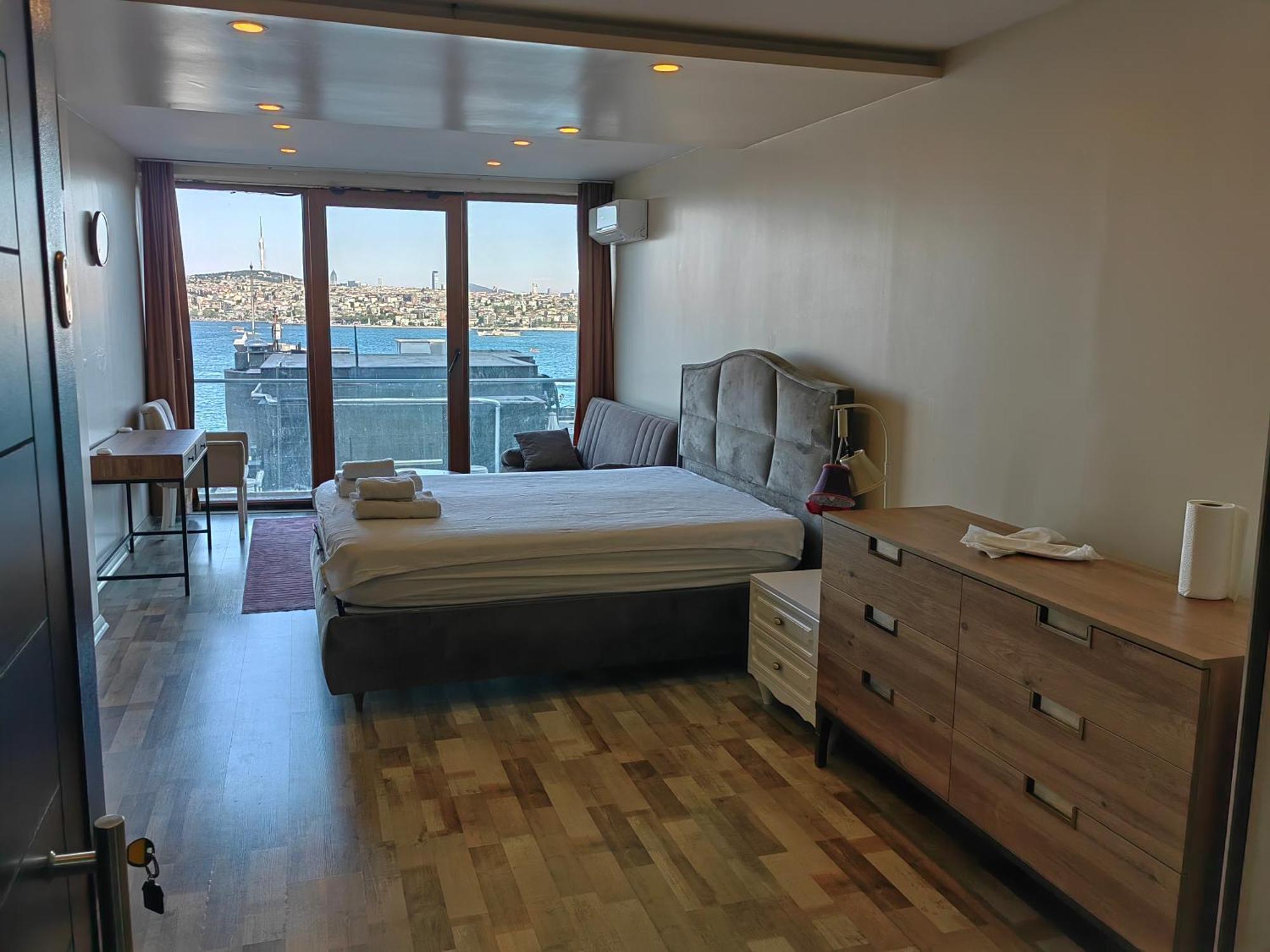 Bosphorus Menekshe Rezidances Istanbul